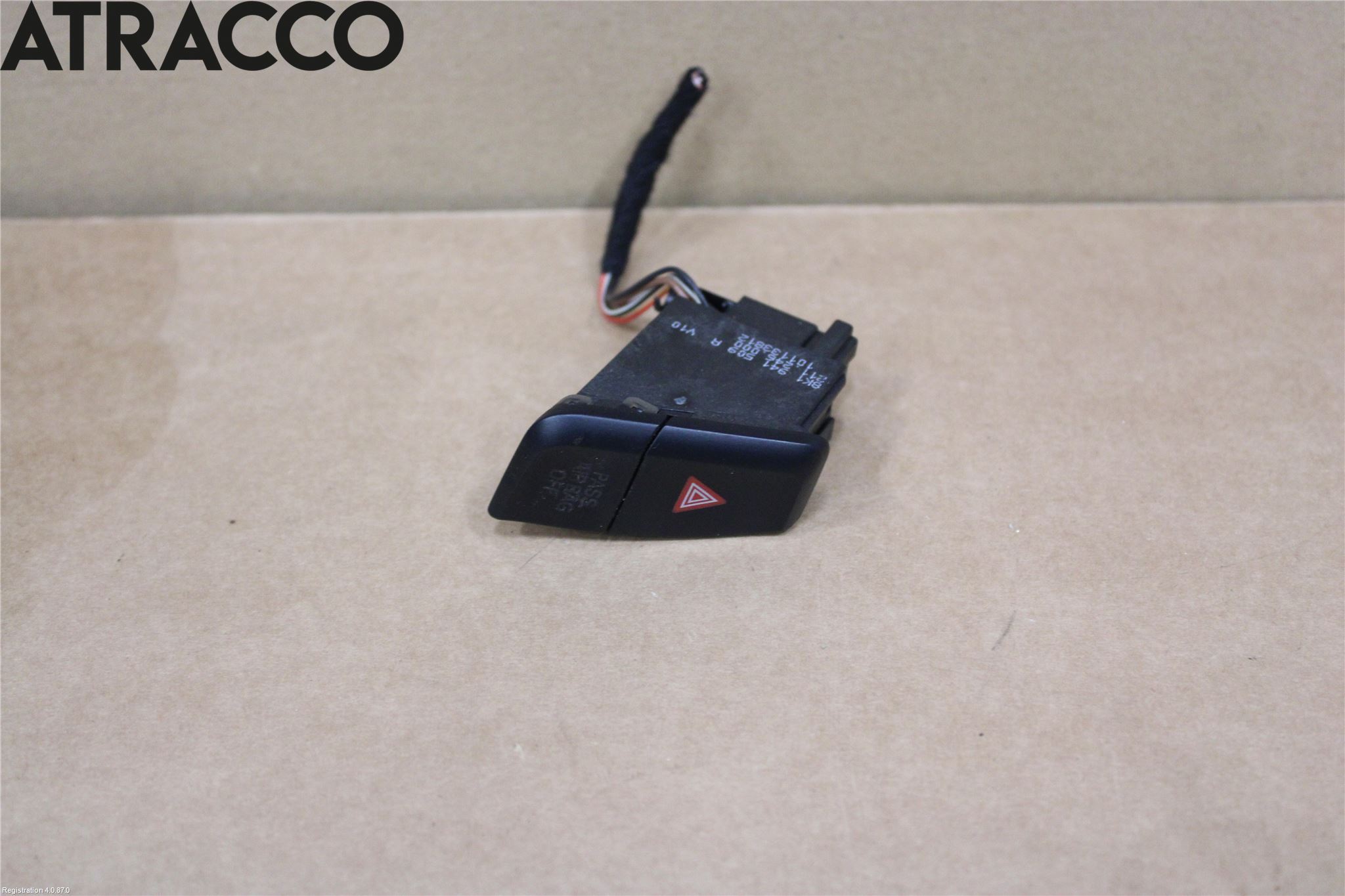 Audi A4/S4 08-11 Bryter Varsel (Nødblink)