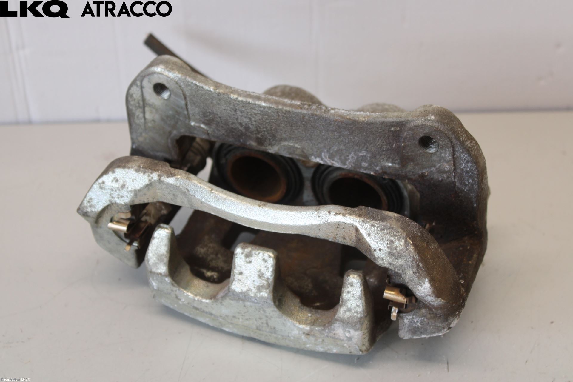 Toyota bZ4X EA10 22- Bremsecaliper Foran Venstre