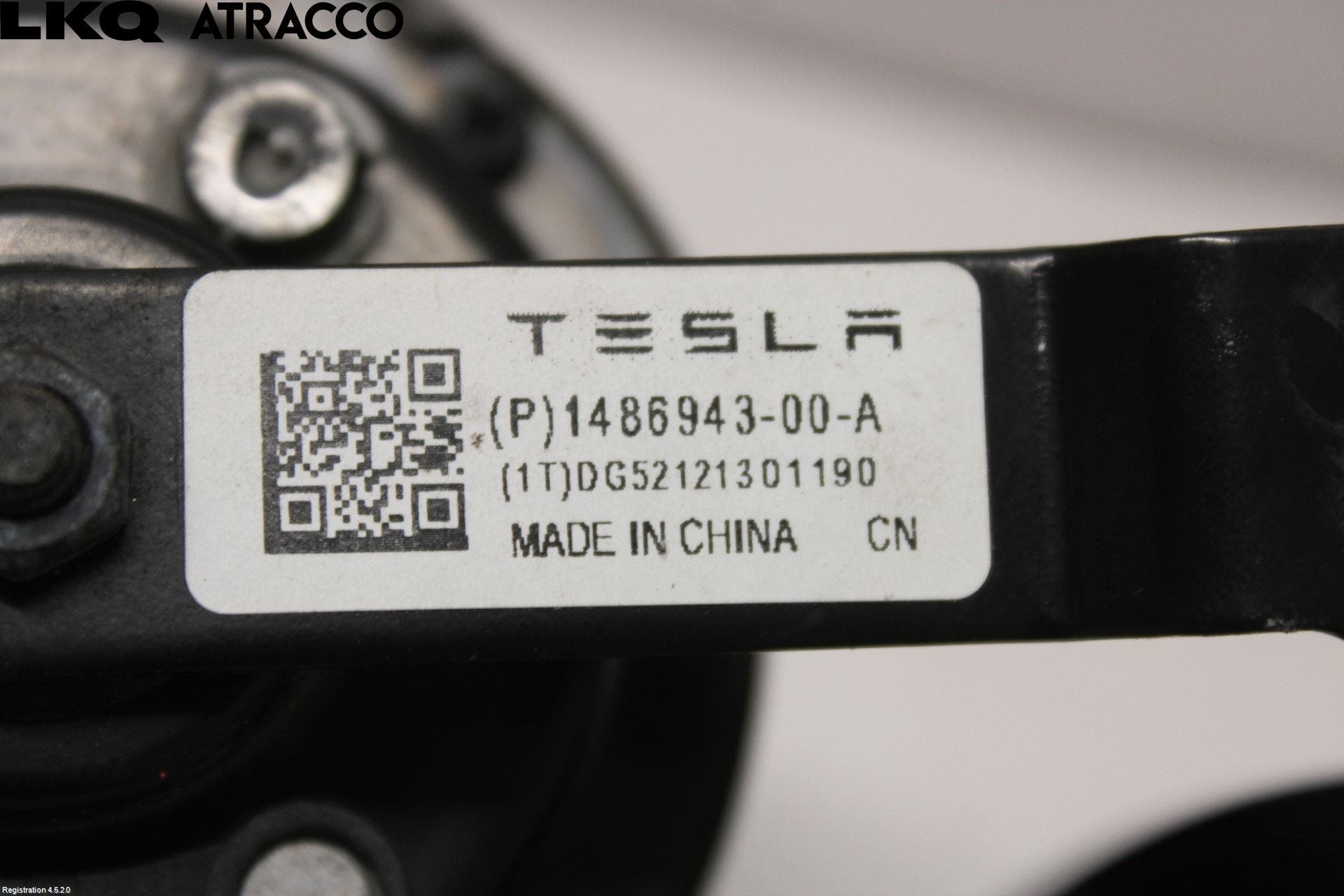 Tesla MODEL 3 17- Signalhorn