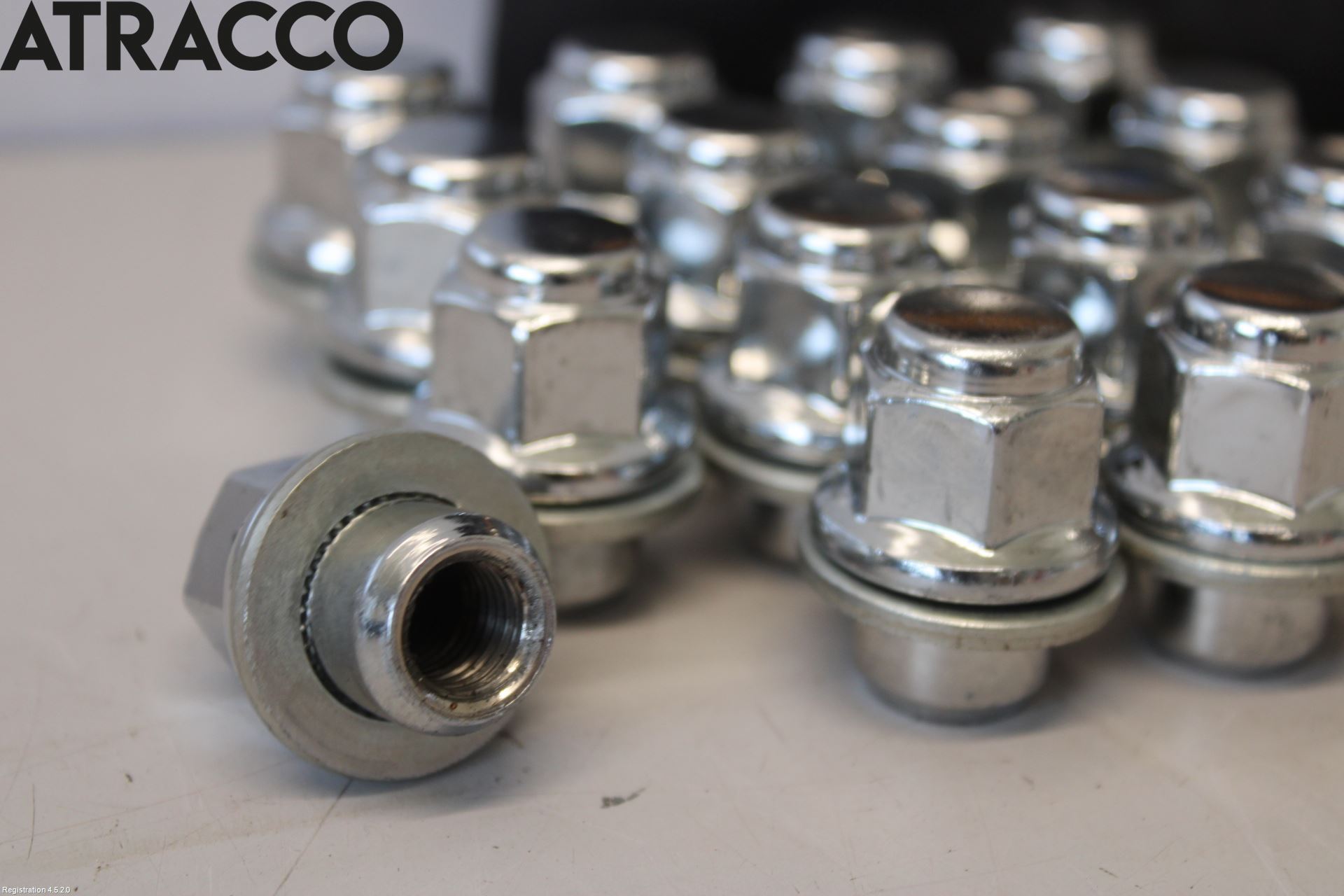 Toyota YARIS XP130 15-20 Hjulmutter - Bolt - Sett