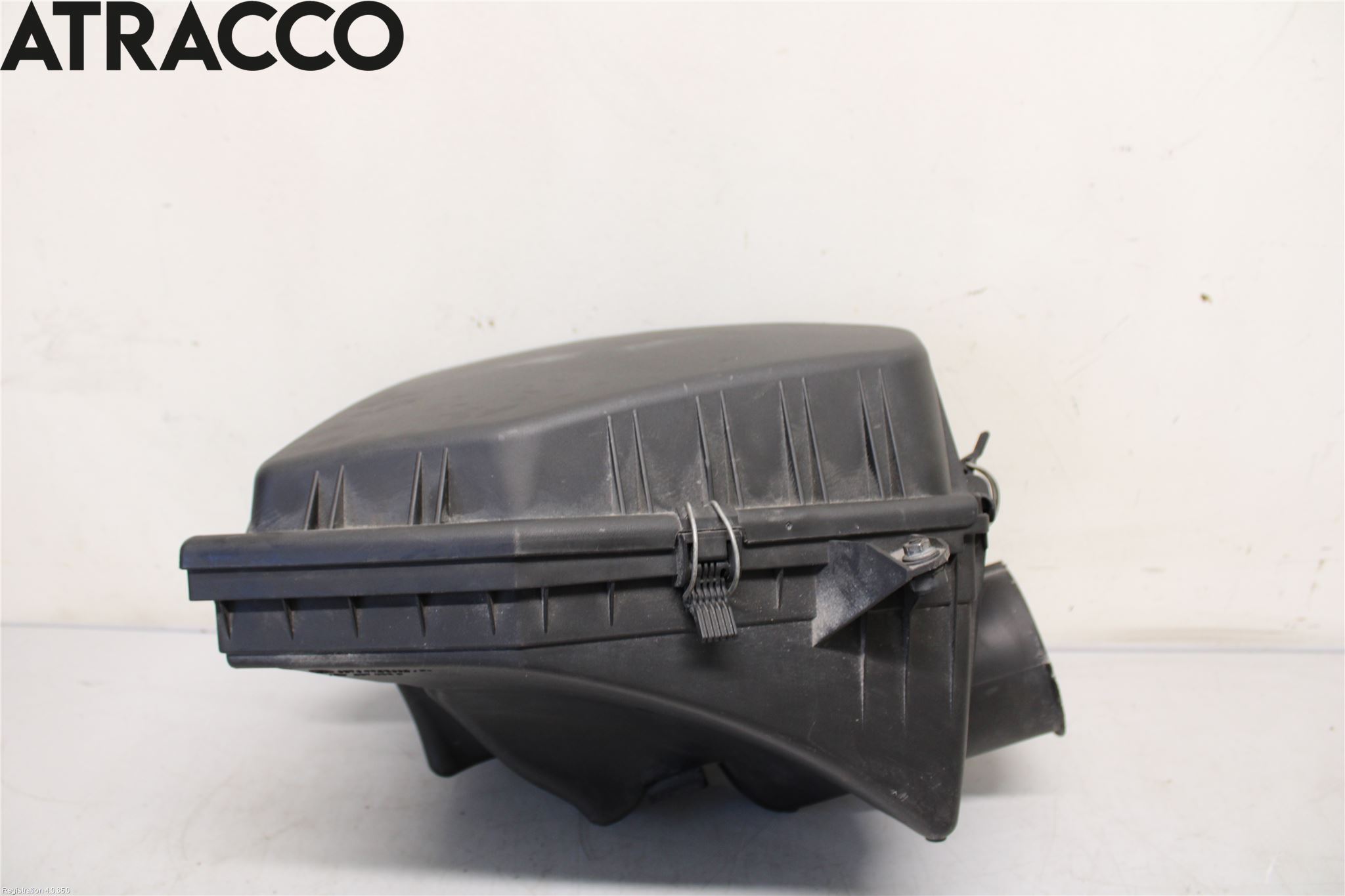 BMW 5 E60/61 Sed/Tou 02-10 Luftfilter Boks