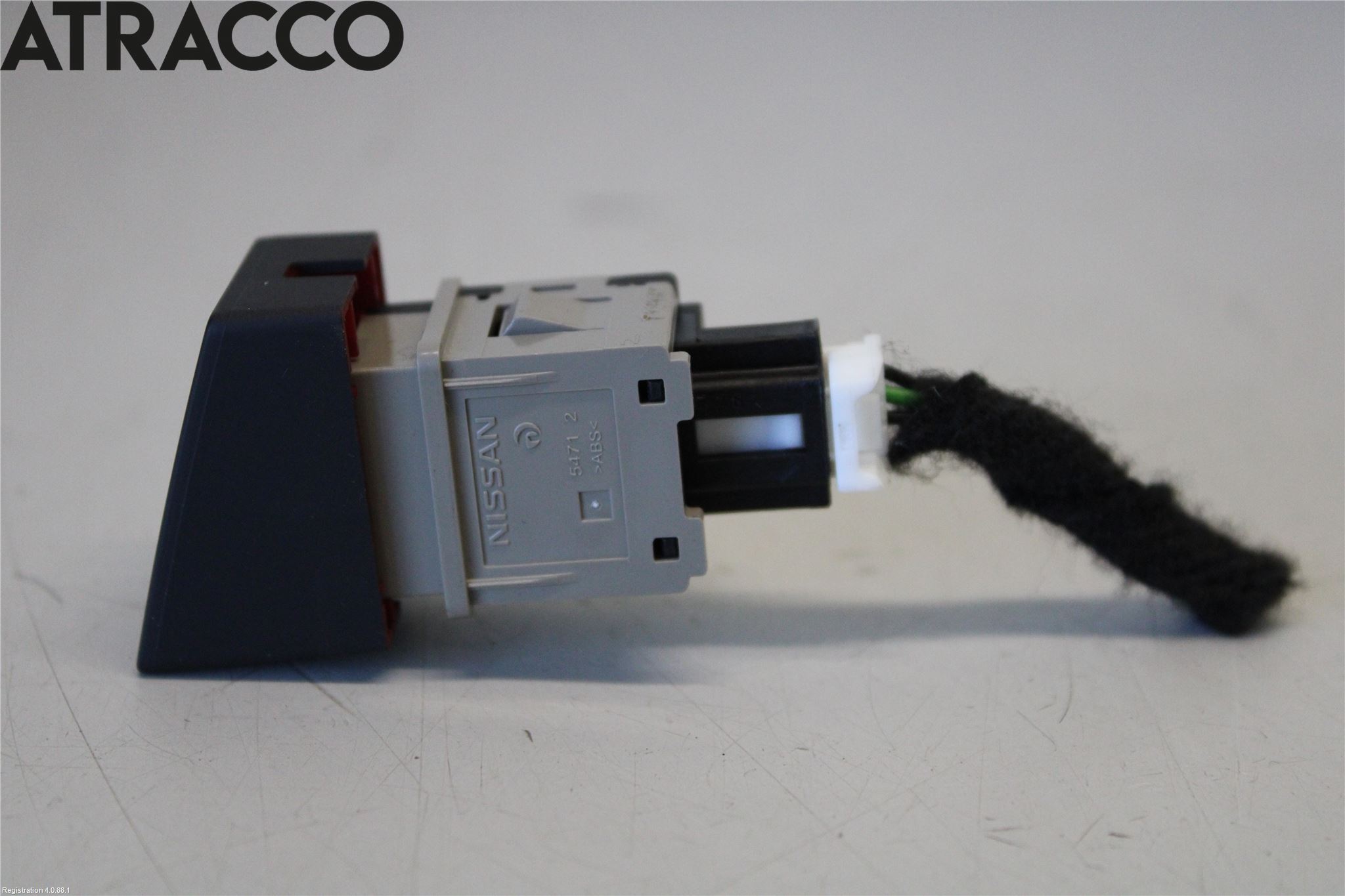 Nissan LEAF 18- Bryter Varsel (Nødblink)