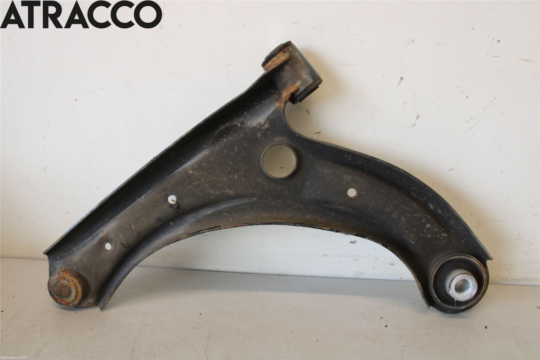 Suzuki SWIFT 17-24 Bærearm Foran Høyre Nedre