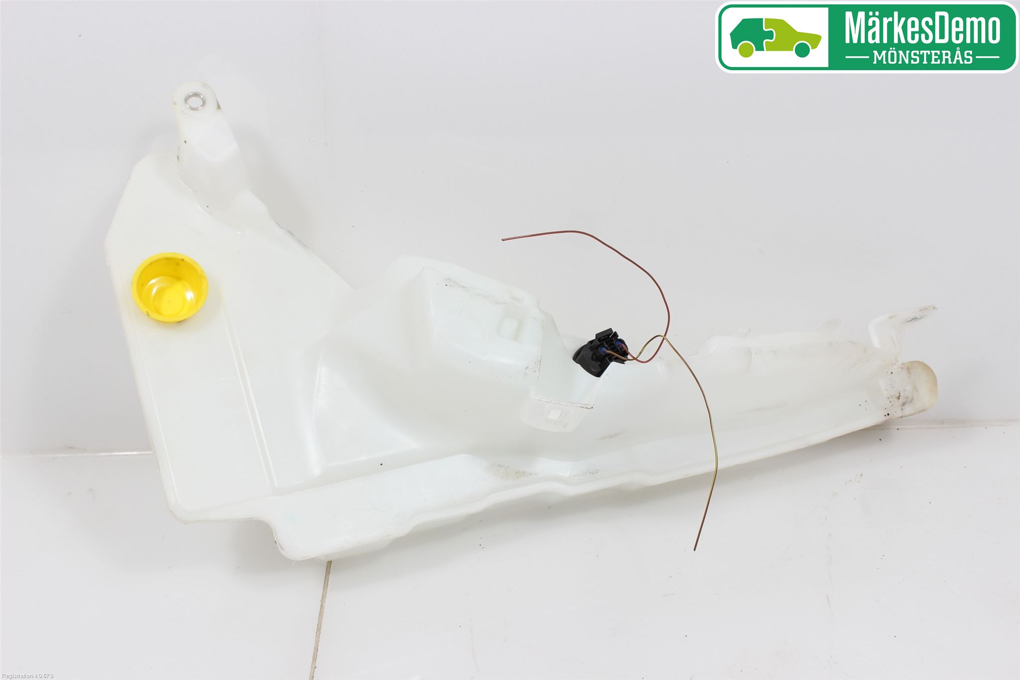 Audi A6/S6     05-11 Spylerbeholder Frontrute-Lykte