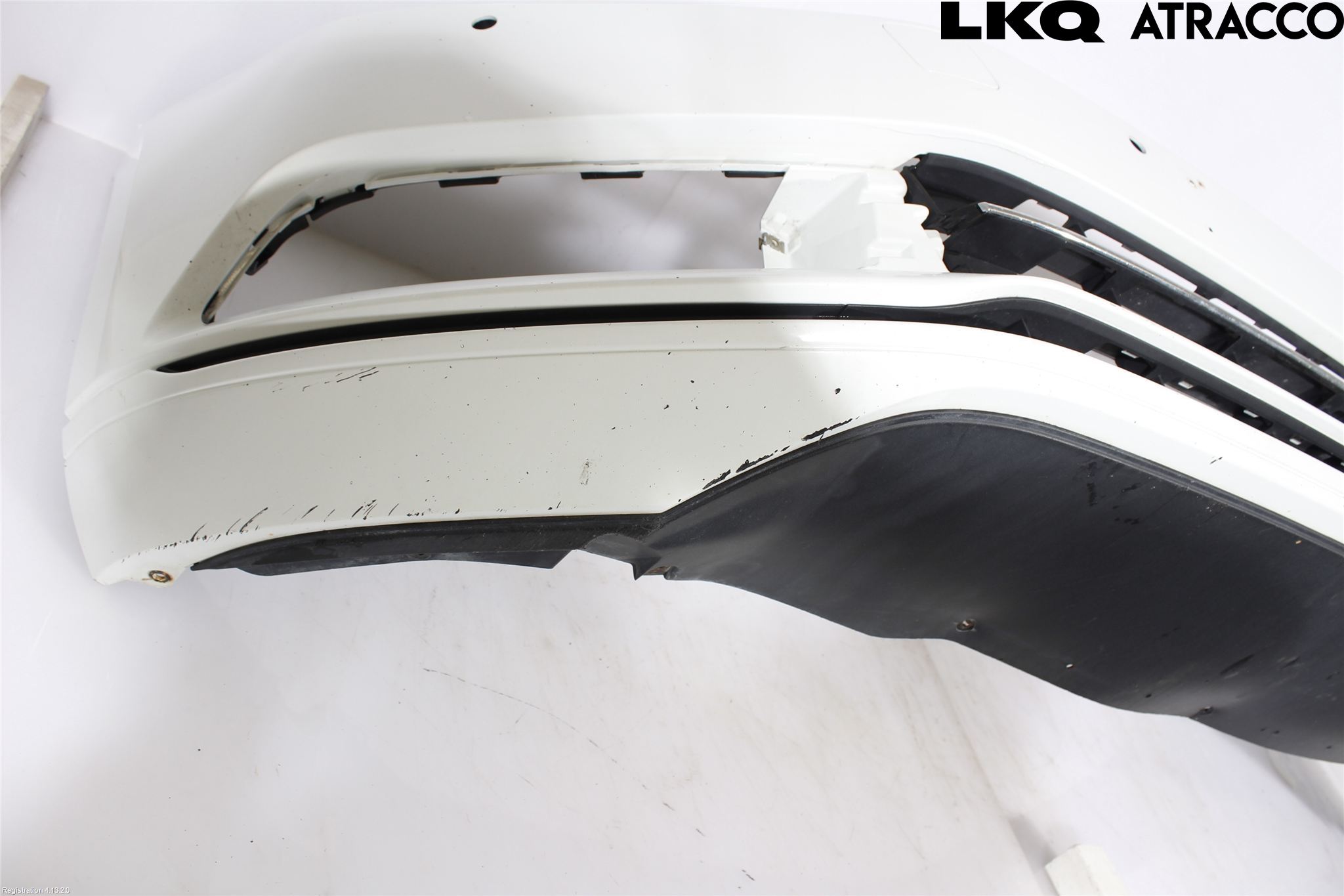 Volkswagen VW PASSAT 15-19 Støtfanger Foran Plastdeksel