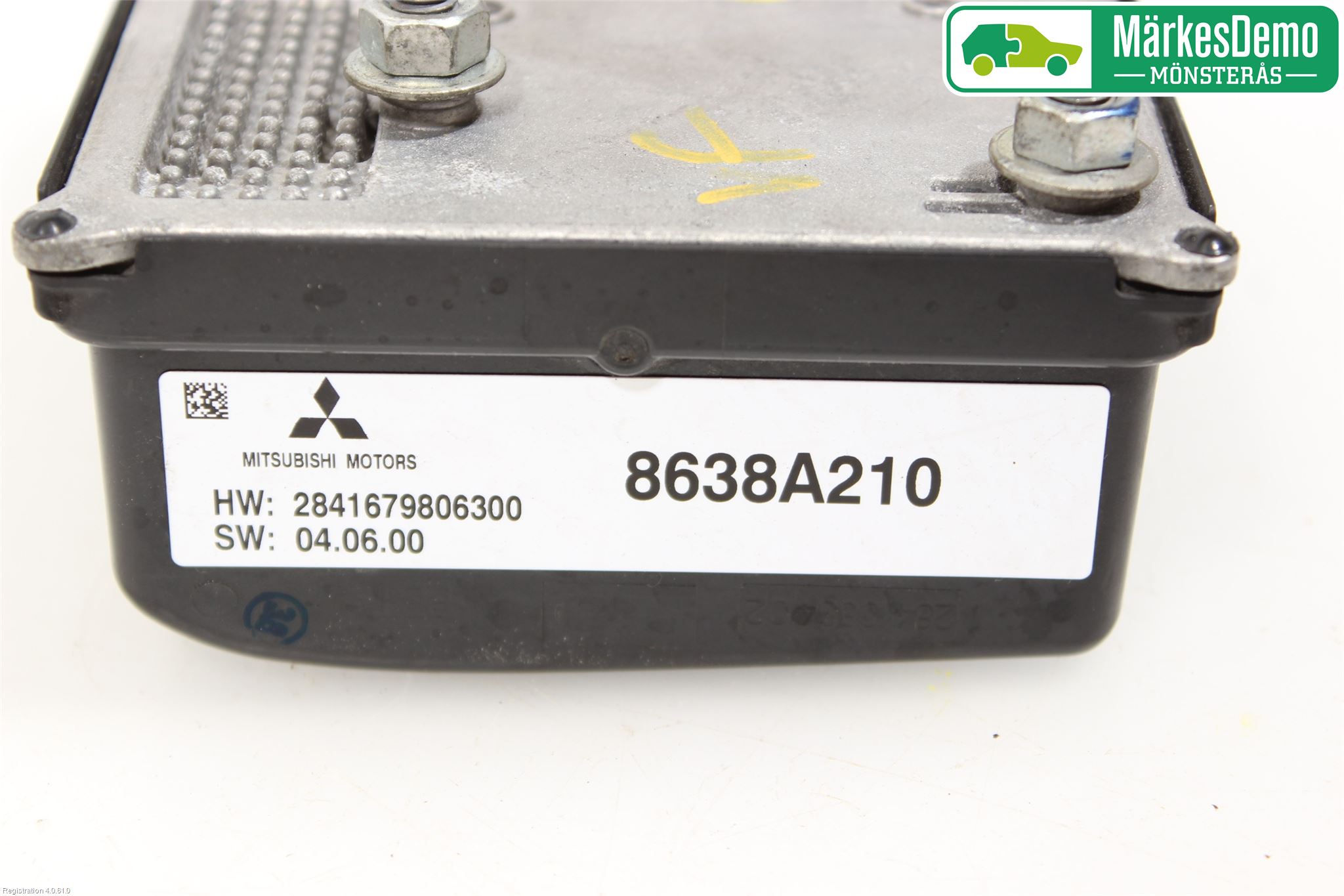 Mitsubishi OUTLANDER 13-21 Sensor Kollisjonsbeskyttelse