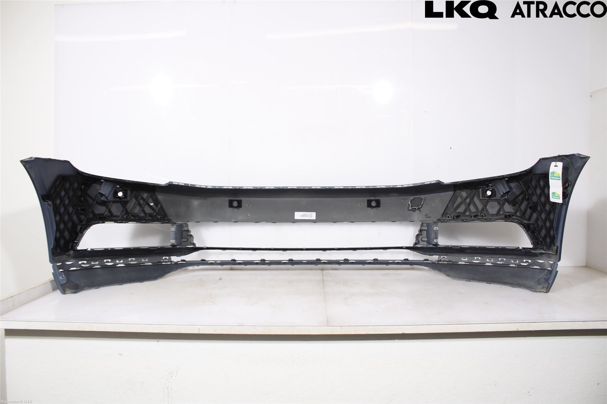 Volkswagen VW PASSAT 15-19 Støtfanger Foran Plastdeksel