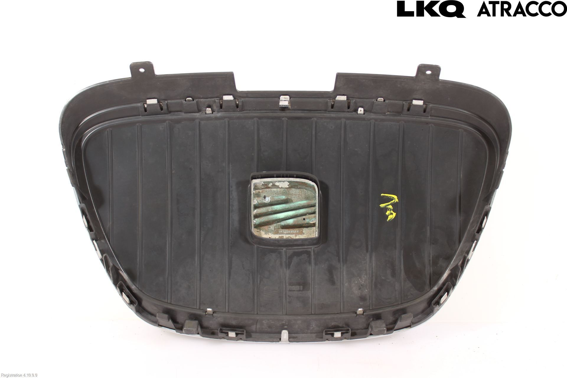 Seat LEON 06-12 Grill Komplett