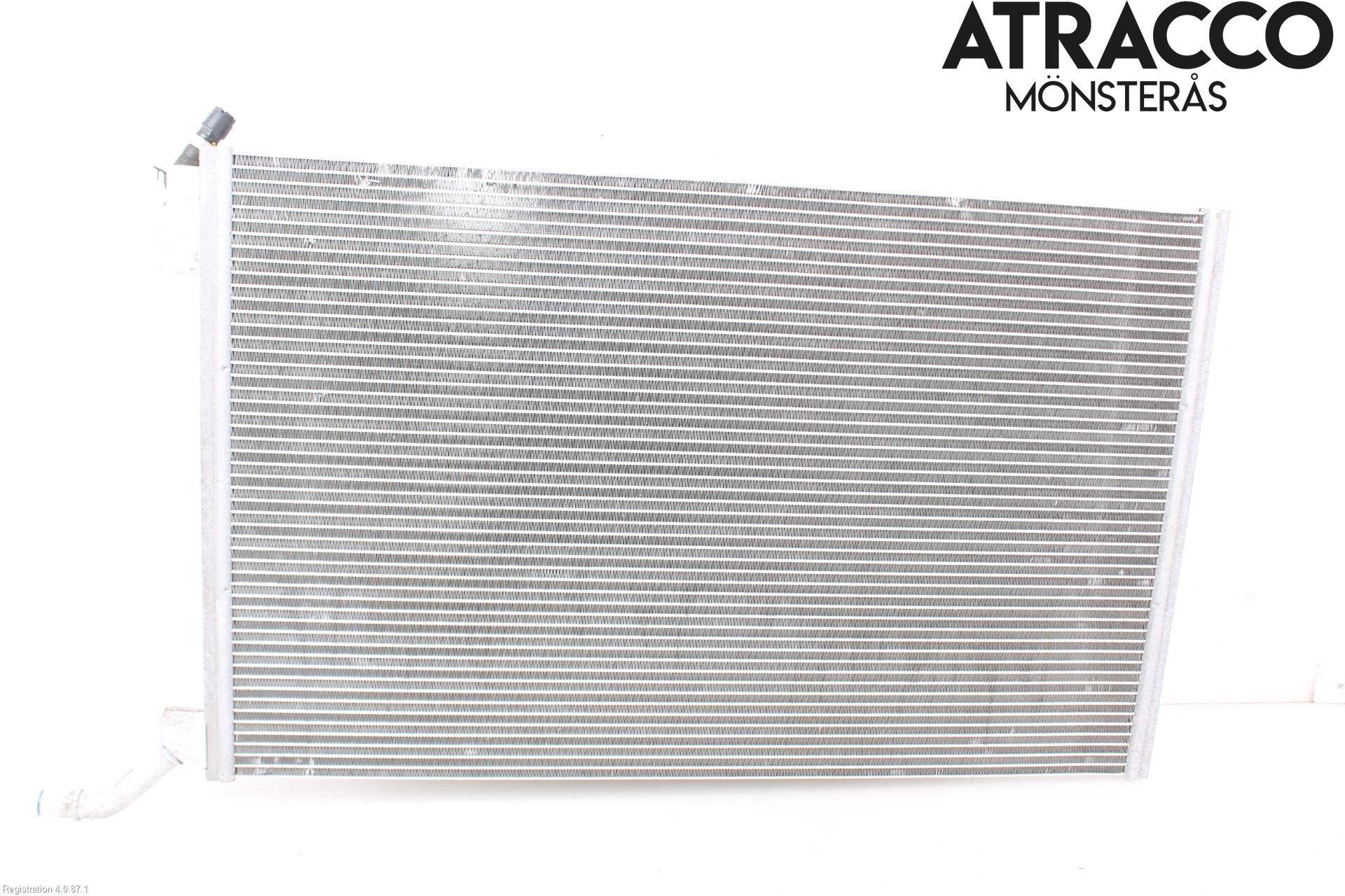 Jaguar XE (X760) 15-24 Radiator Automat