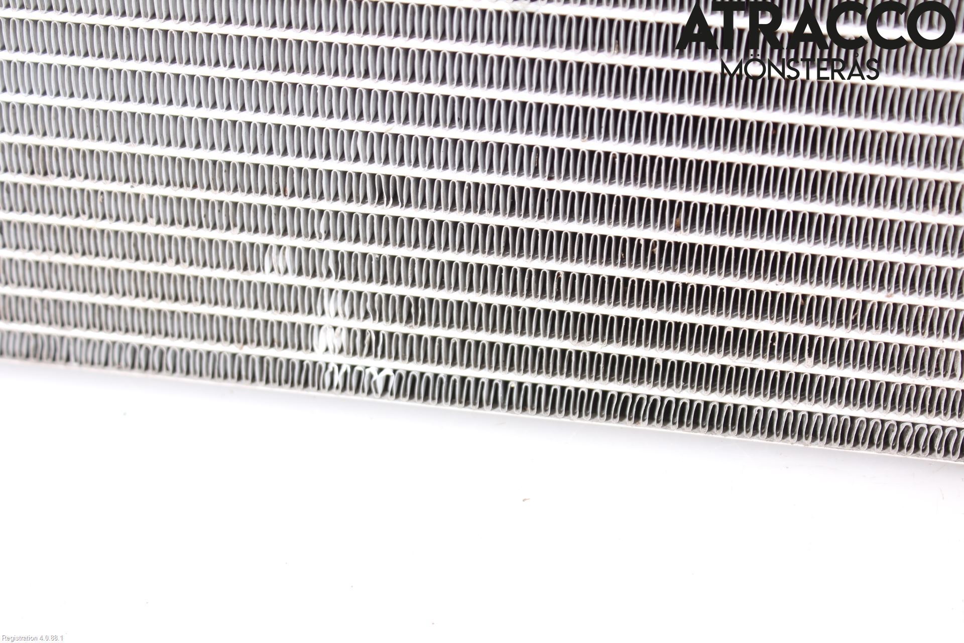 BMW 5 F10/F11/F18 09-17 Radiator Automat