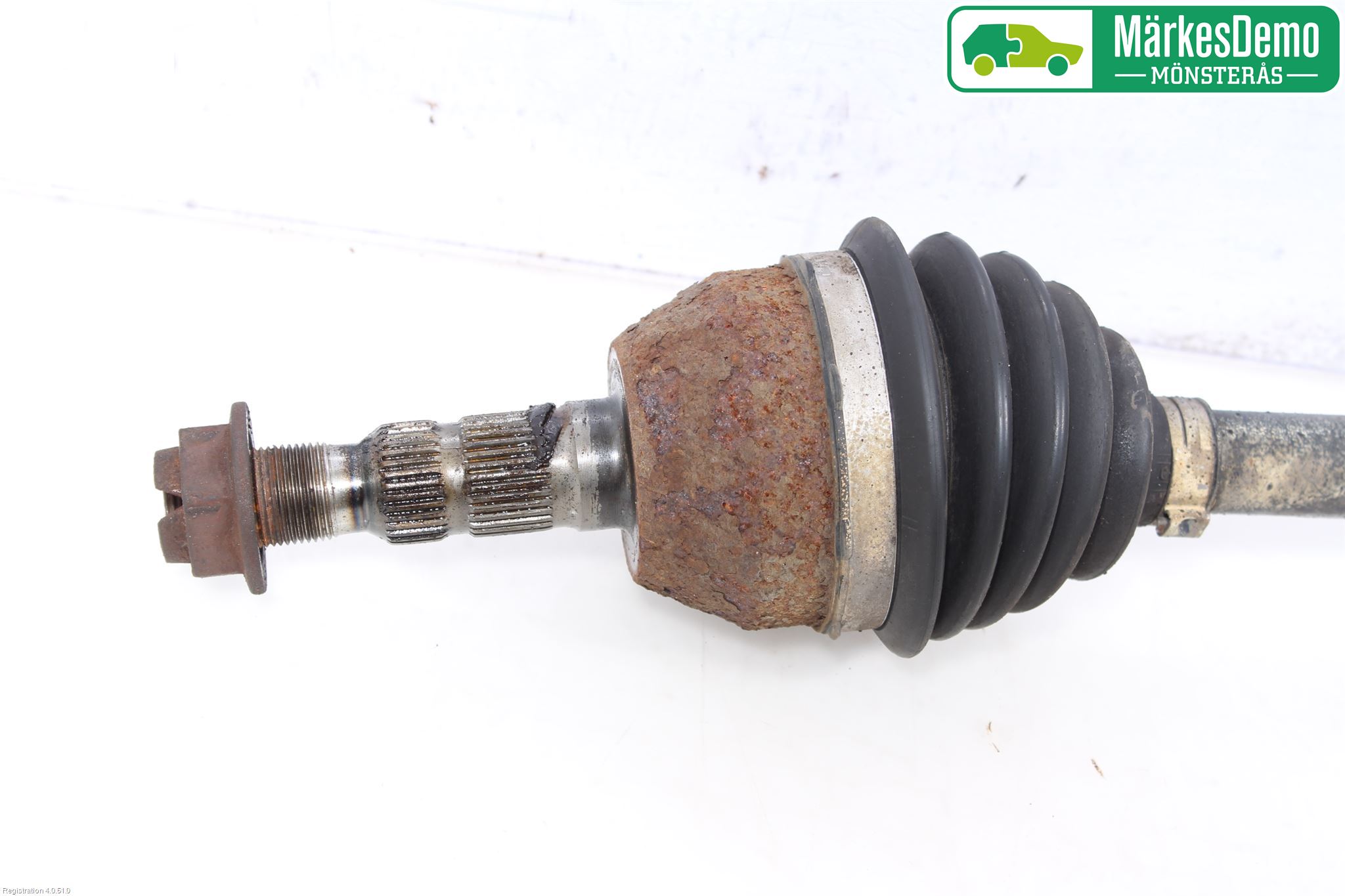 Opel ASTRA J 10-15 Drivaksel Foran Kompl Venstre