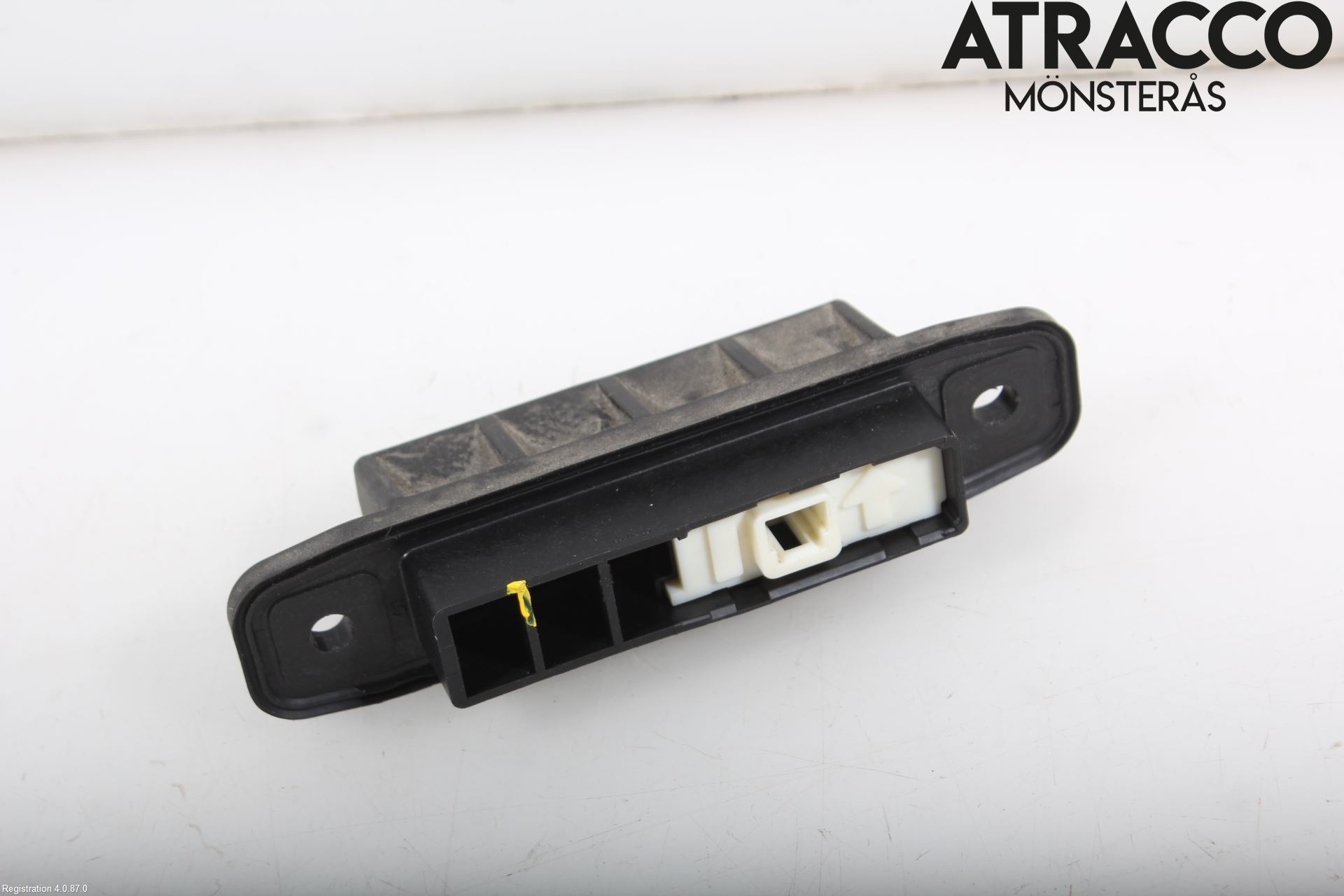 Toyota AVENSIS 16-18 Bakluke Handtak Ytre