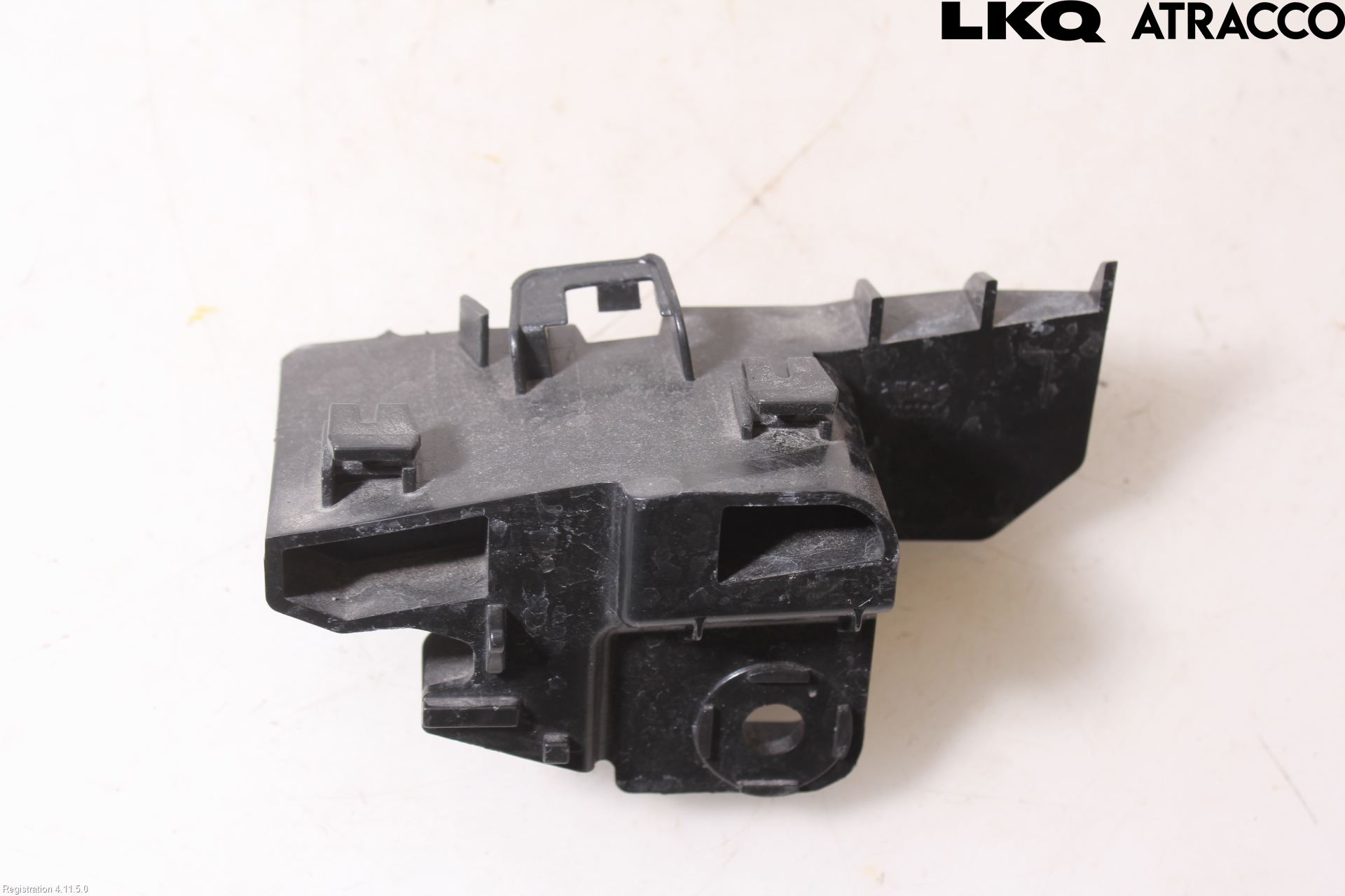 Toyota YARIS XP130 15-20 Støtfangerfeste Bak Venstre