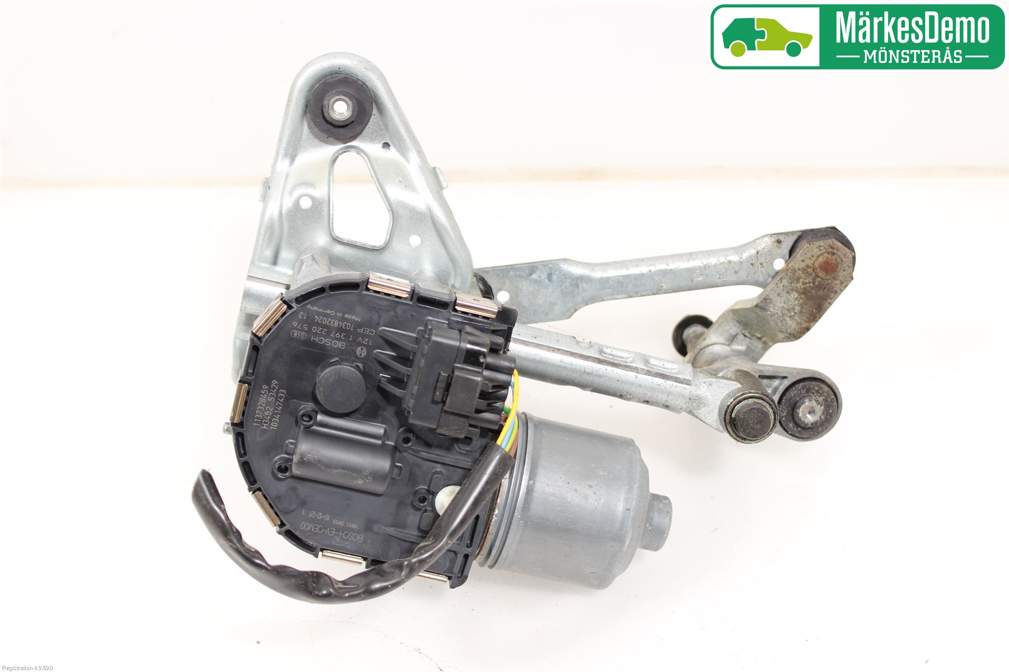 Peugeot 3008 09-16 Viskermotor Frontrute