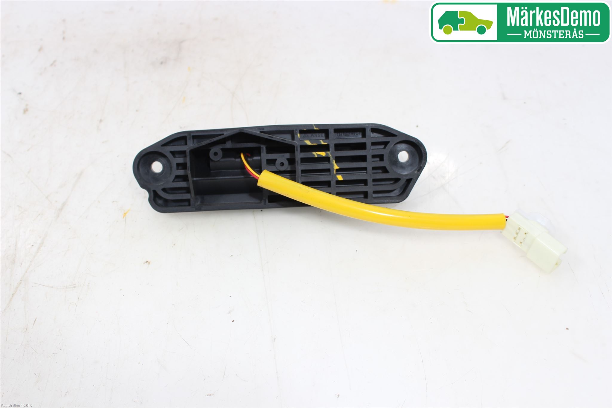 Mitsubishi OUTLANDER 13-21 Bakluke Handtak Ytre