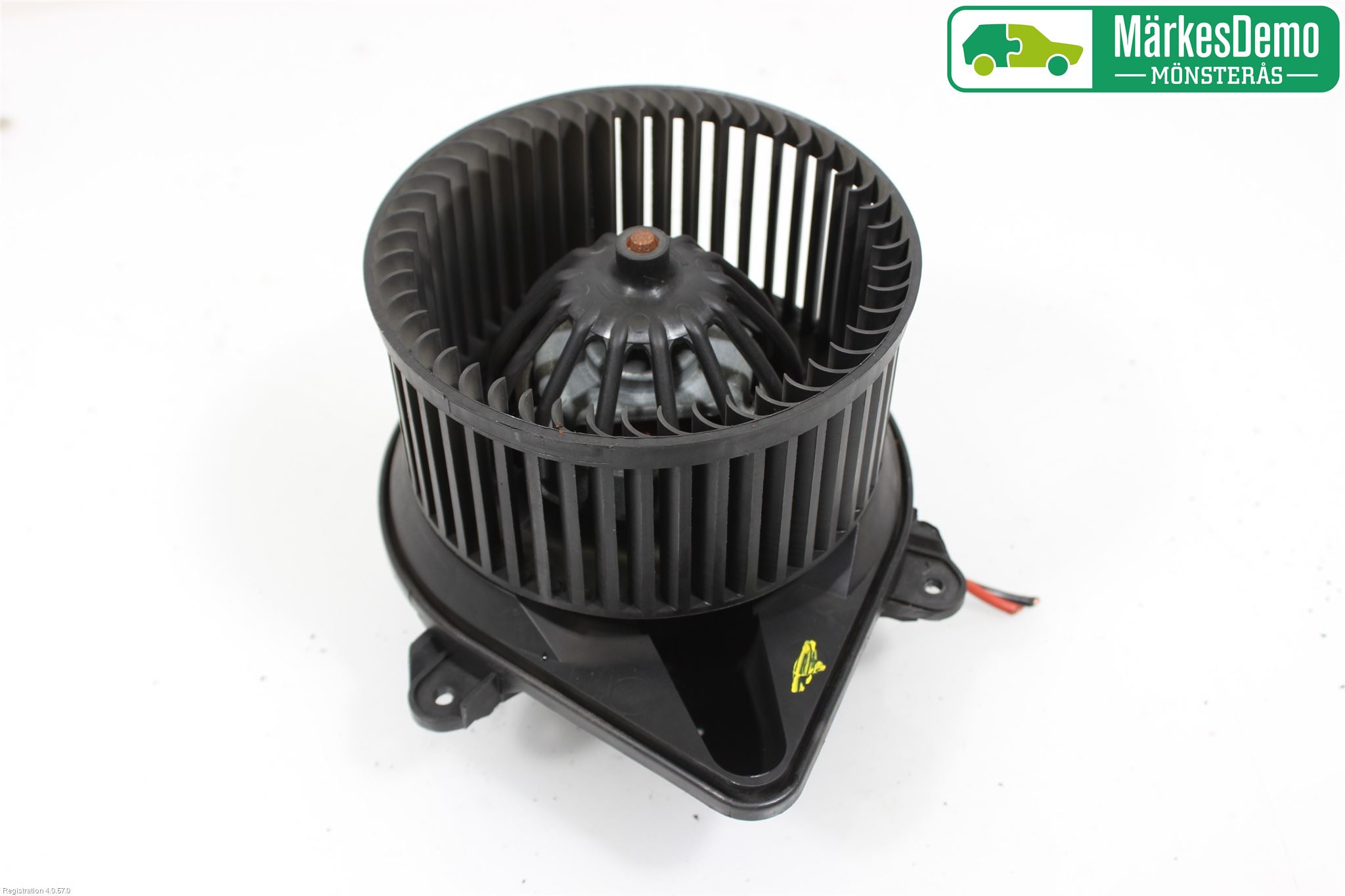 Peugeot 406     99-04 Varmeapparat Viftemotor