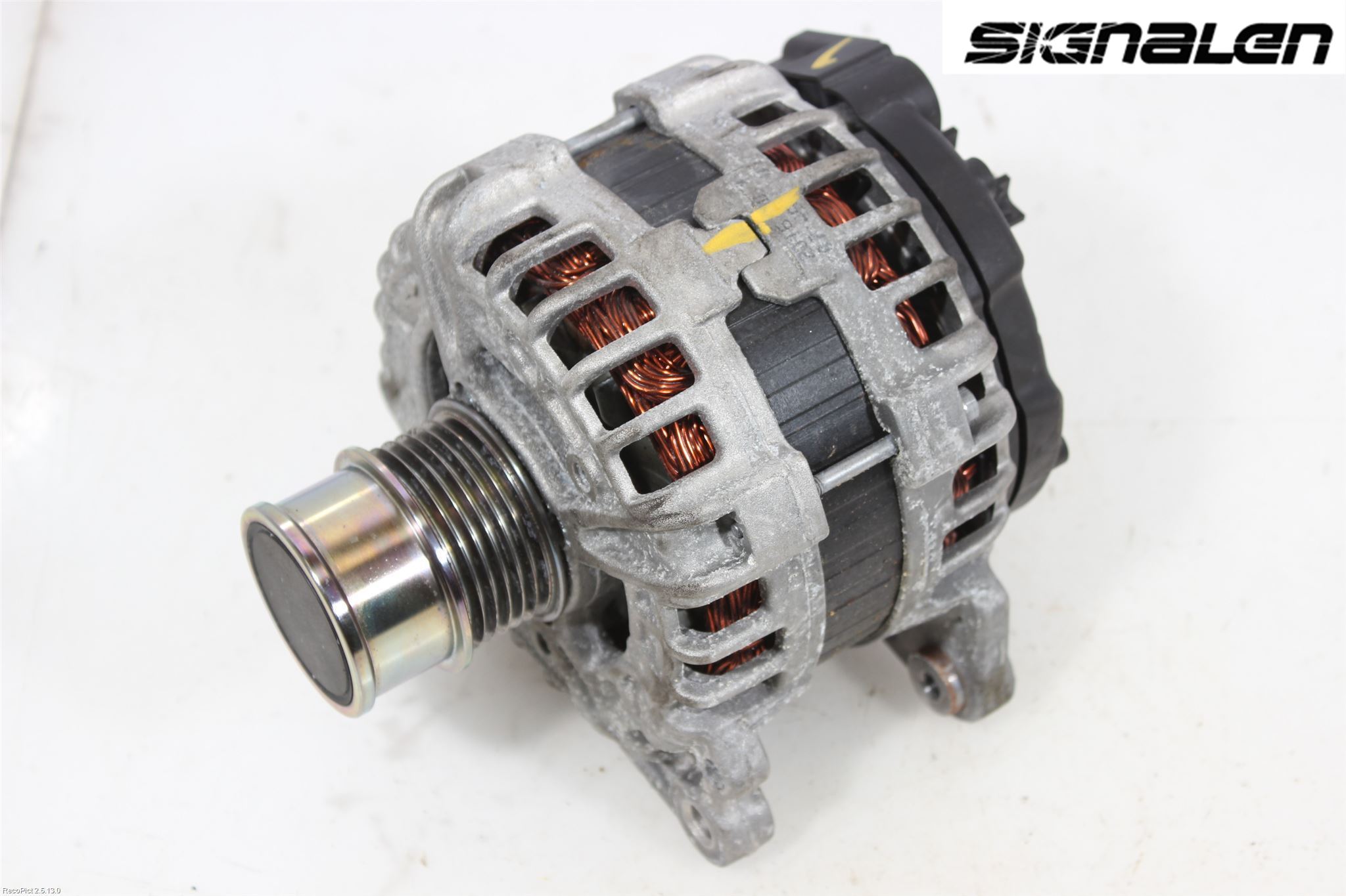 Volkswagen VW PASSAT 15-19 Dynamo