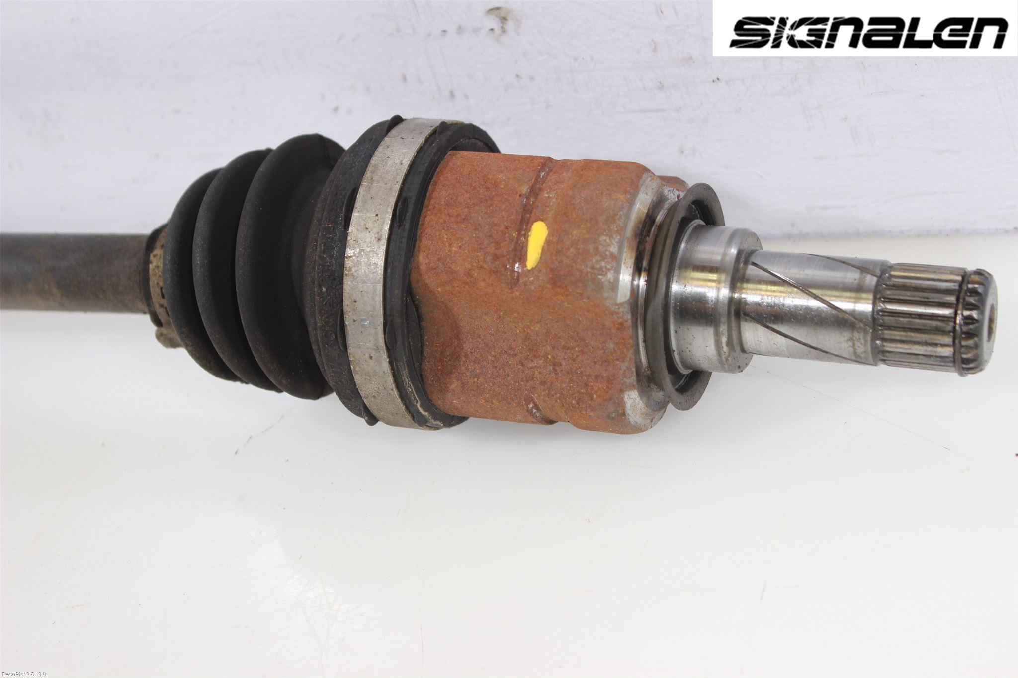 Opel CORSA D 07-14 Drivaksel Foran Kompl Venstre