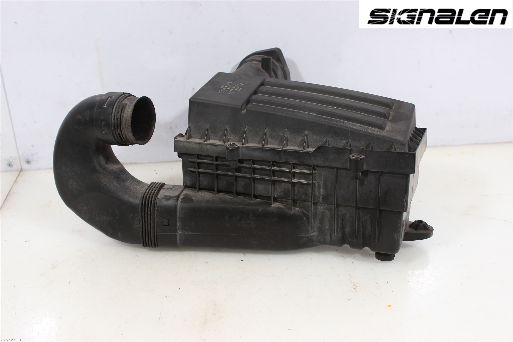 Volkswagen VW PASSAT 11-14 Luftfilter Boks