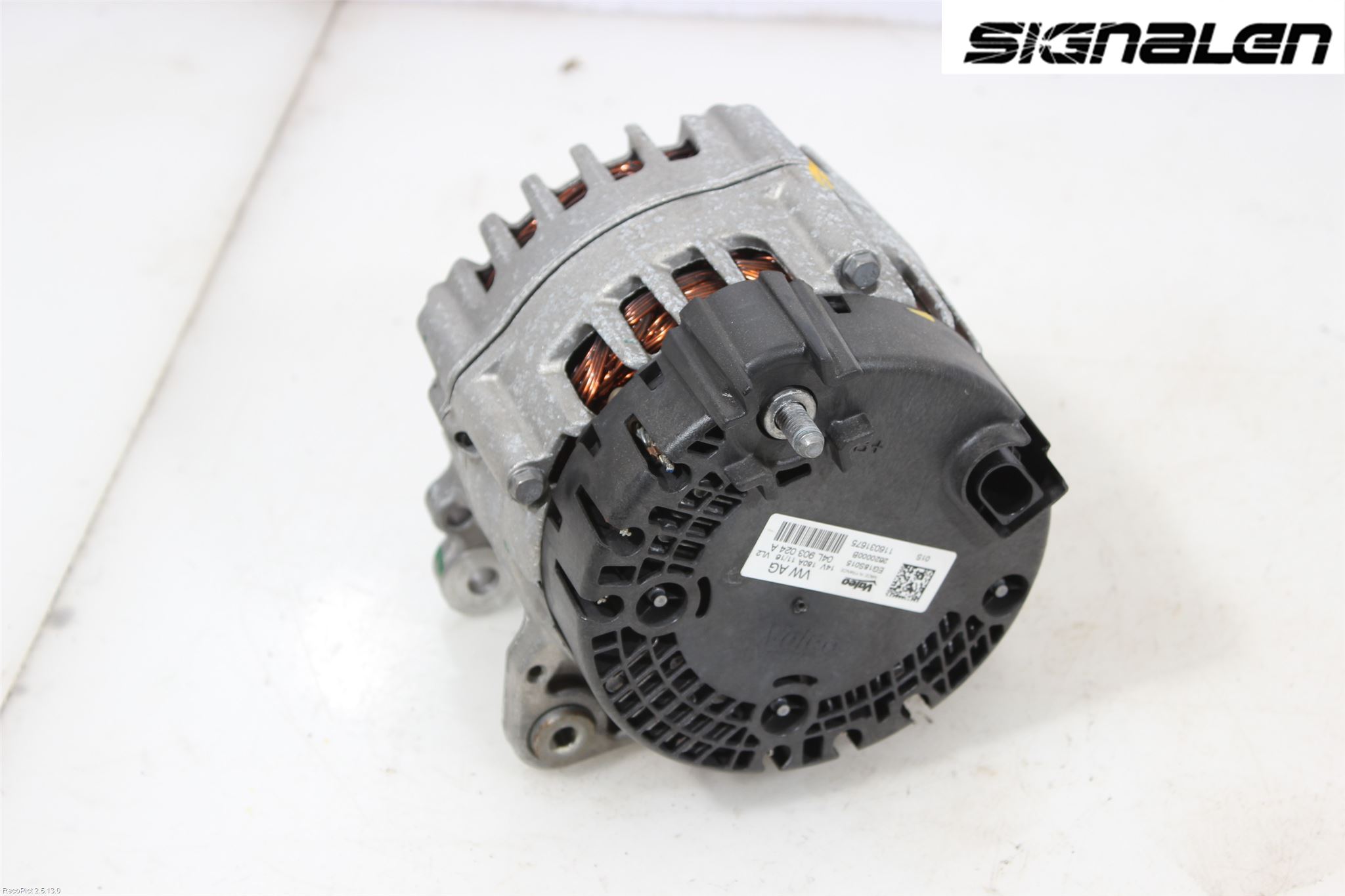 Audi A4/S4 B9 16-19 Dynamo