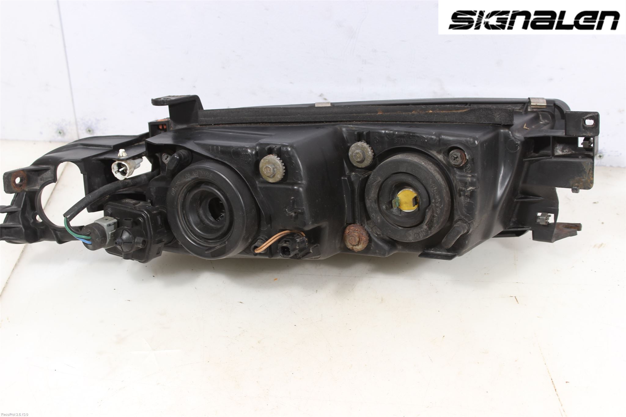Mitsubishi GALANT  97-03 Frontlykt Venstre