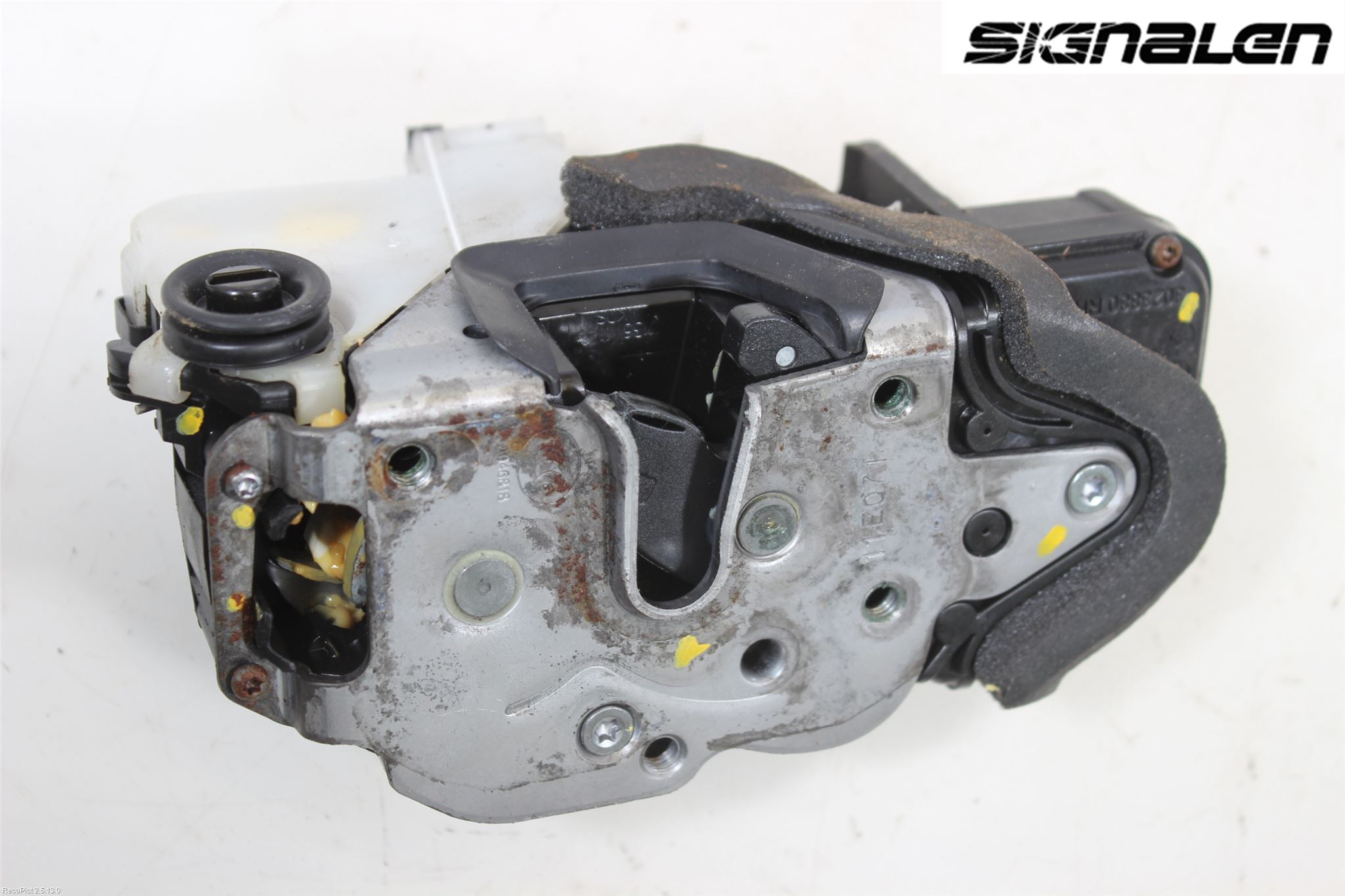 Opel ASTRA J 10-15 Dørlås - Låsekasse
