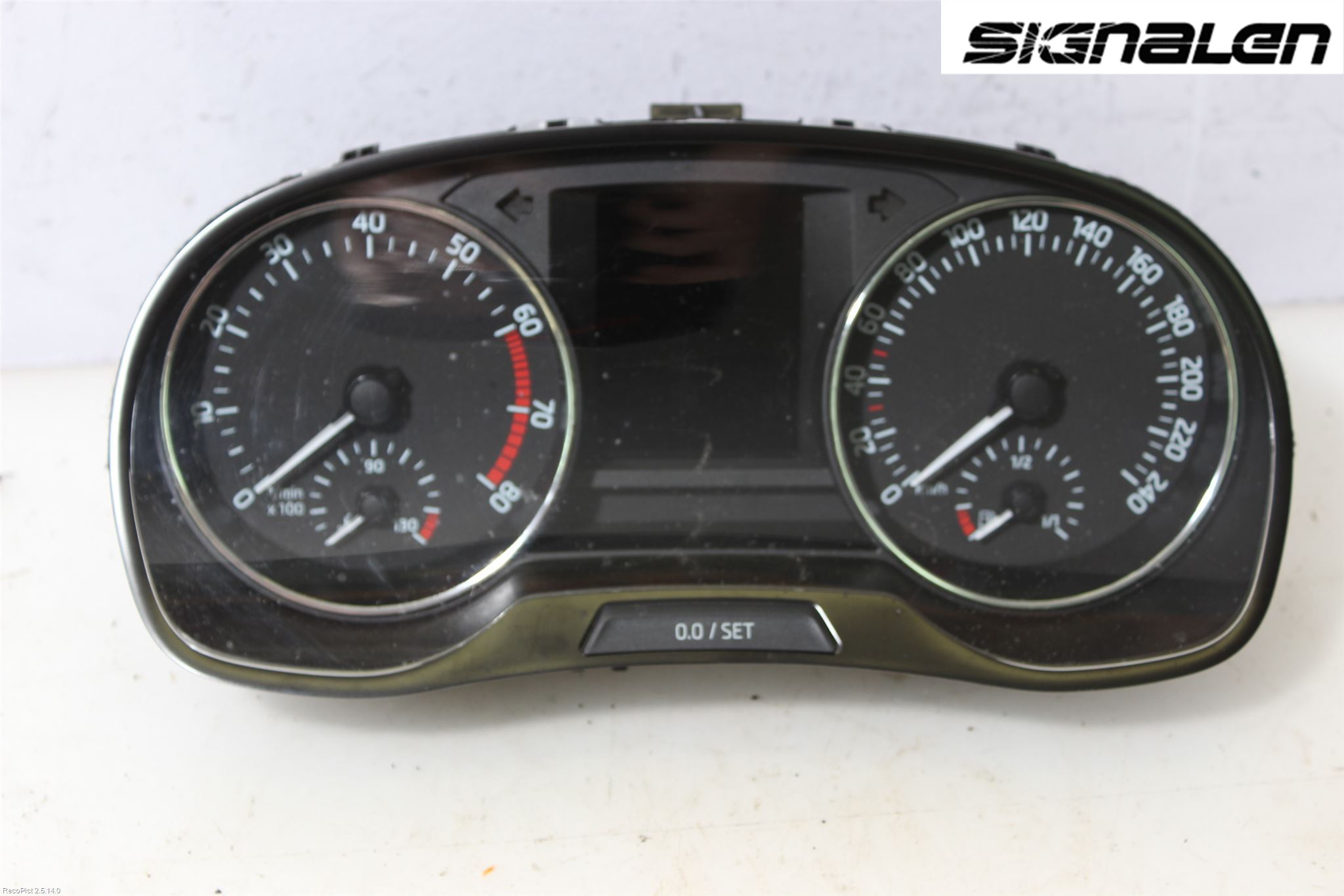 Skoda FABIA 15-21 Instr Kombinert