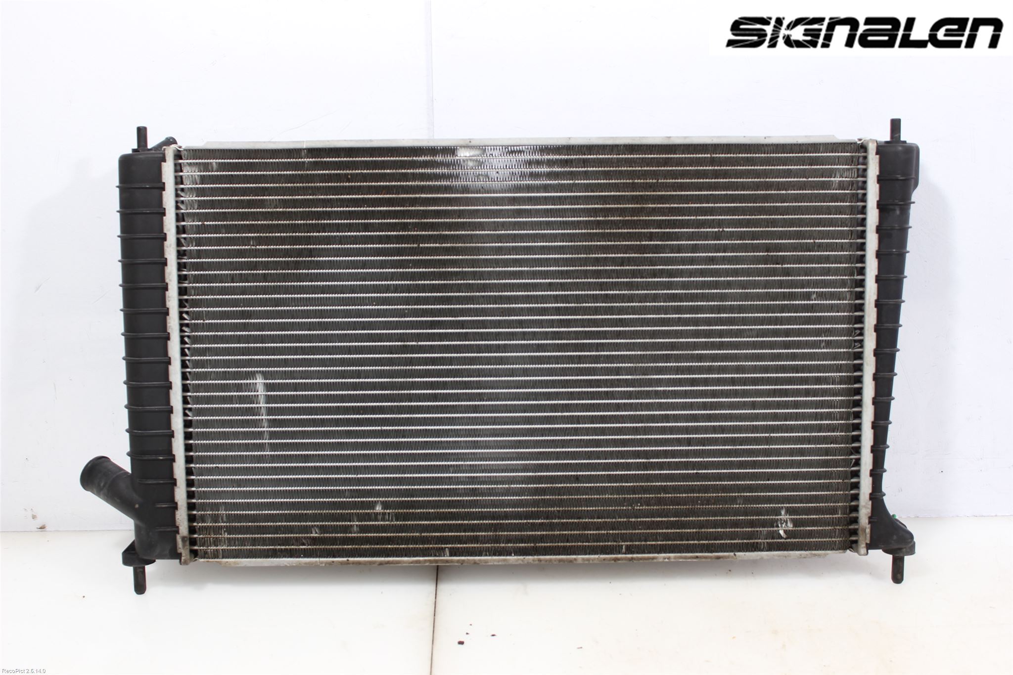 Saab 9-5     06-10 Radiator Manuell
