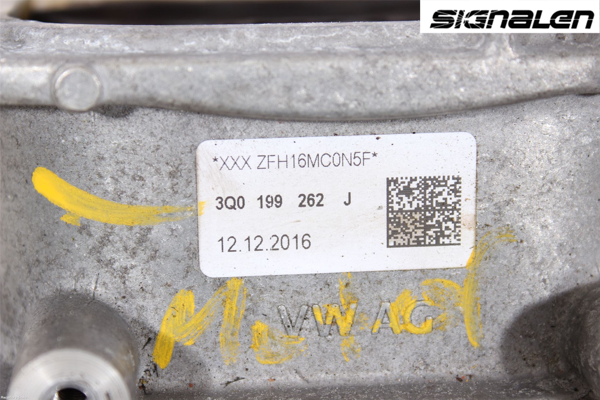 Skoda SUPERB 16-24 Motor Feste Gummi