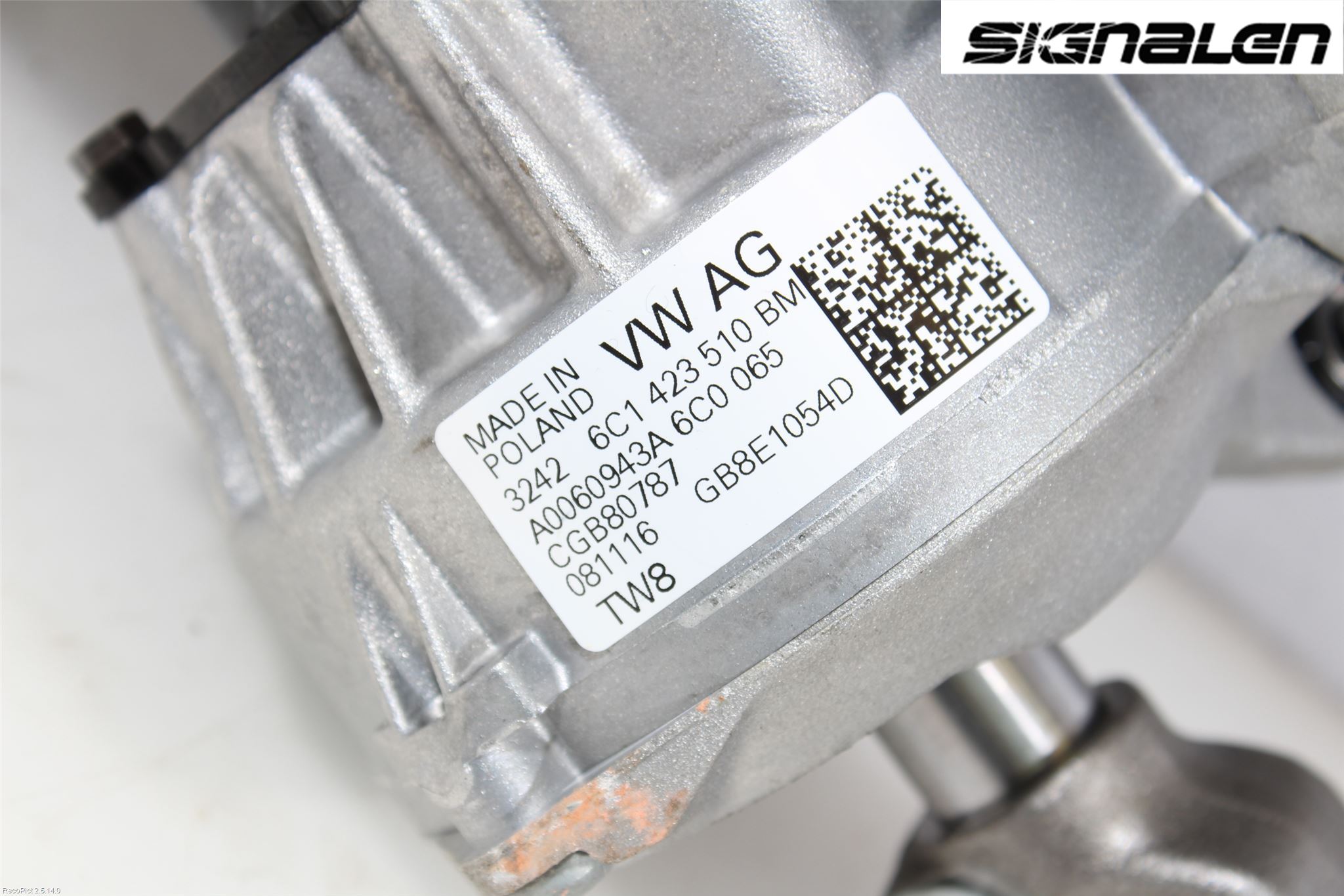 Skoda RAPID Rattakselaggregat Innebygd Servo