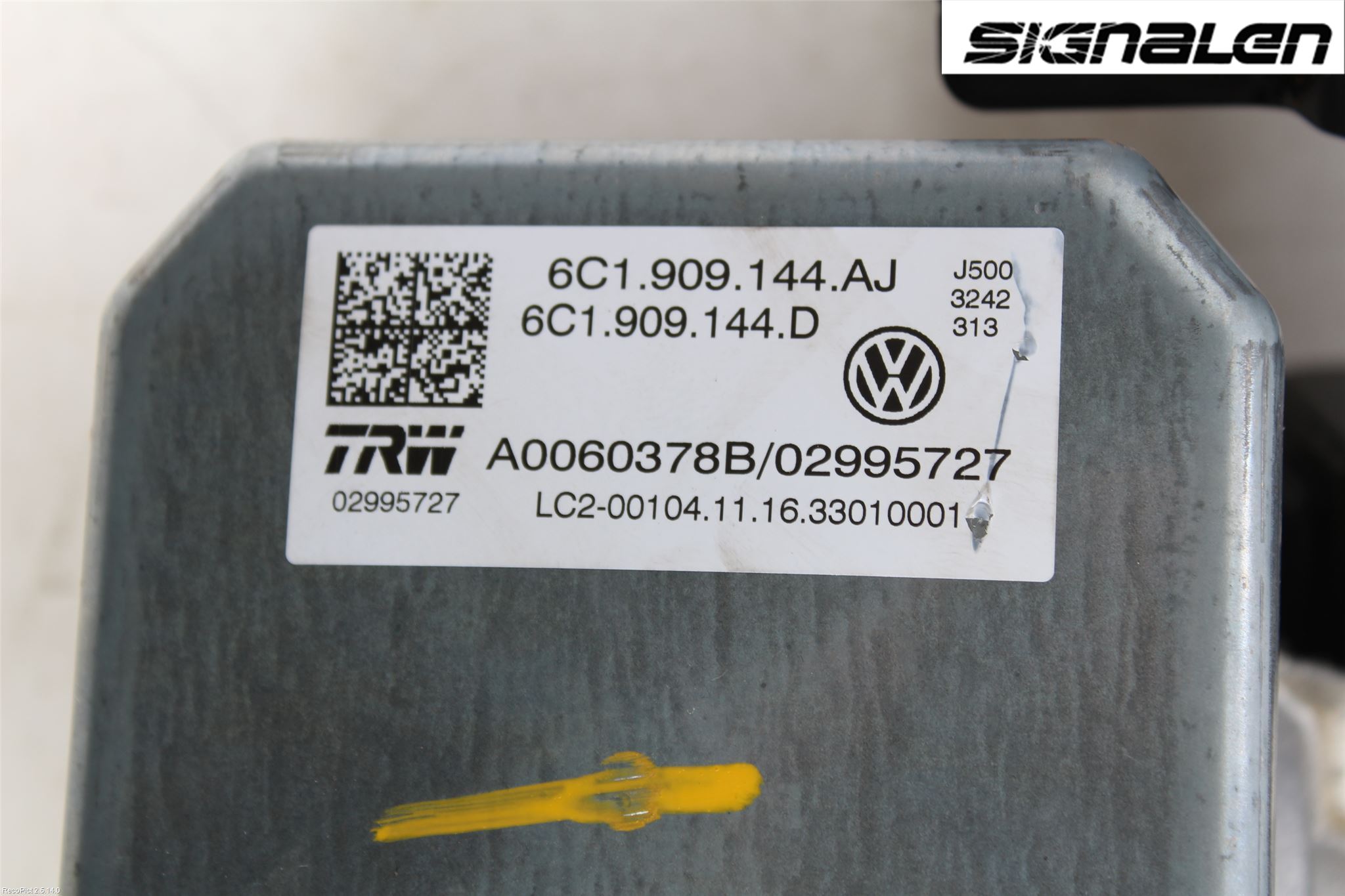 Skoda RAPID Rattakselaggregat Innebygd Servo