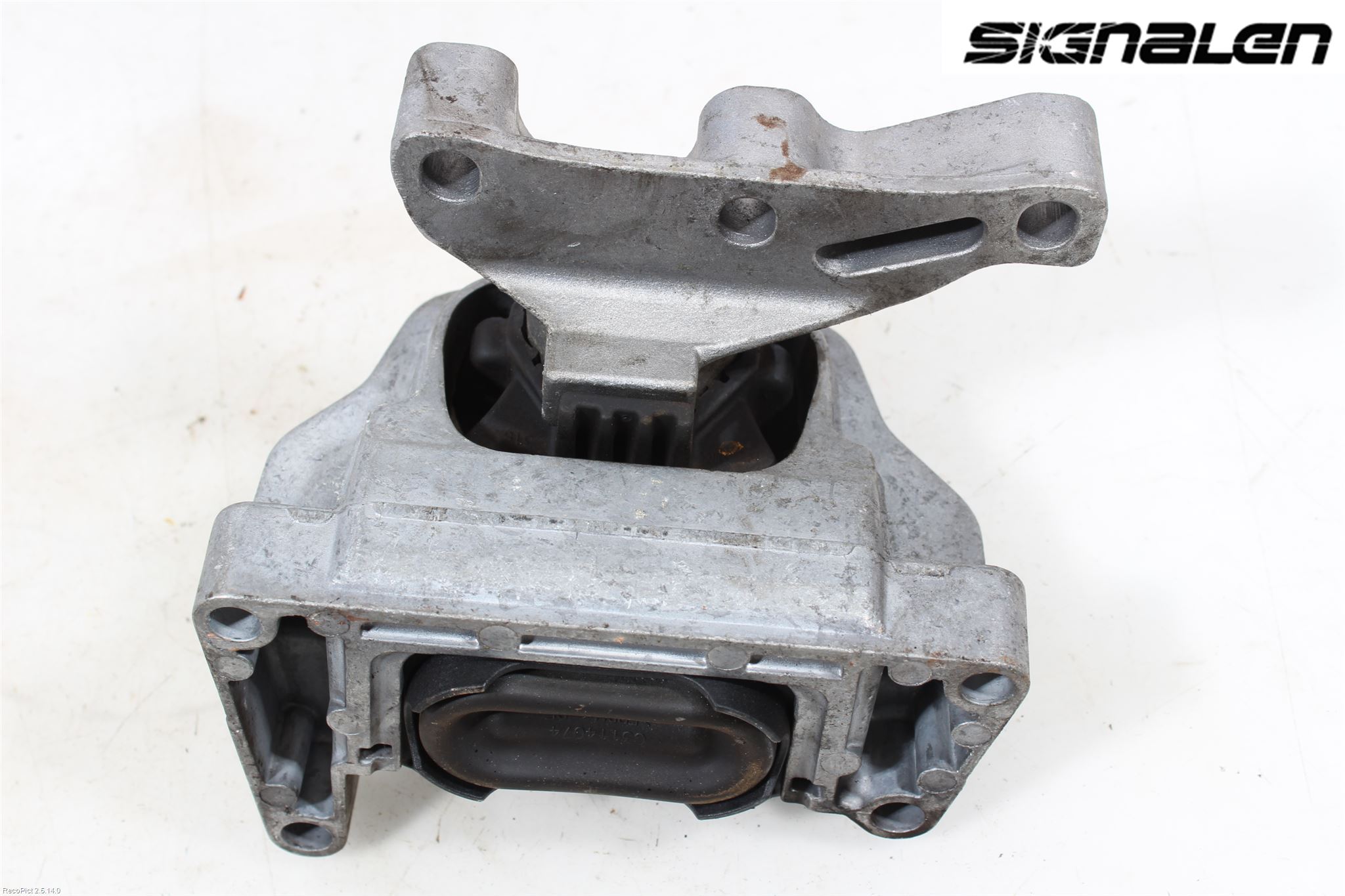 Skoda RAPID Motor Feste Gummi