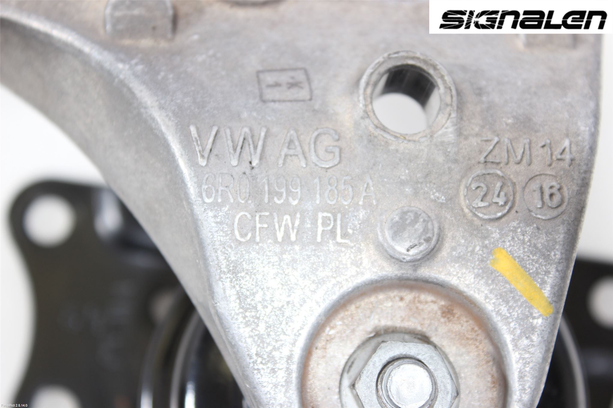 Volkswagen VW POLO 10-17 Motor Feste Gummi
