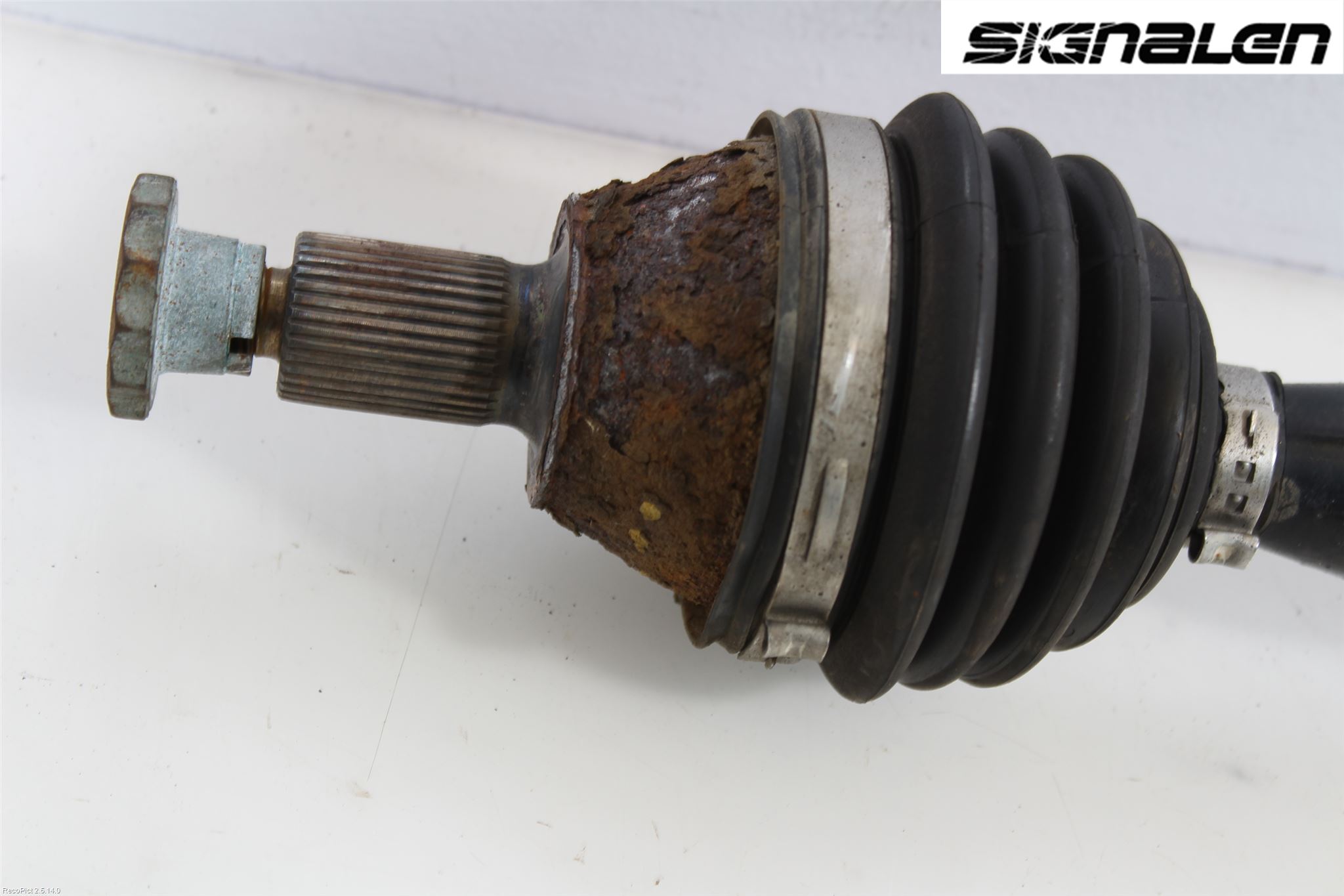 Seat IBIZA IV 08-16 Drivaksel Foran Kompl Høyre