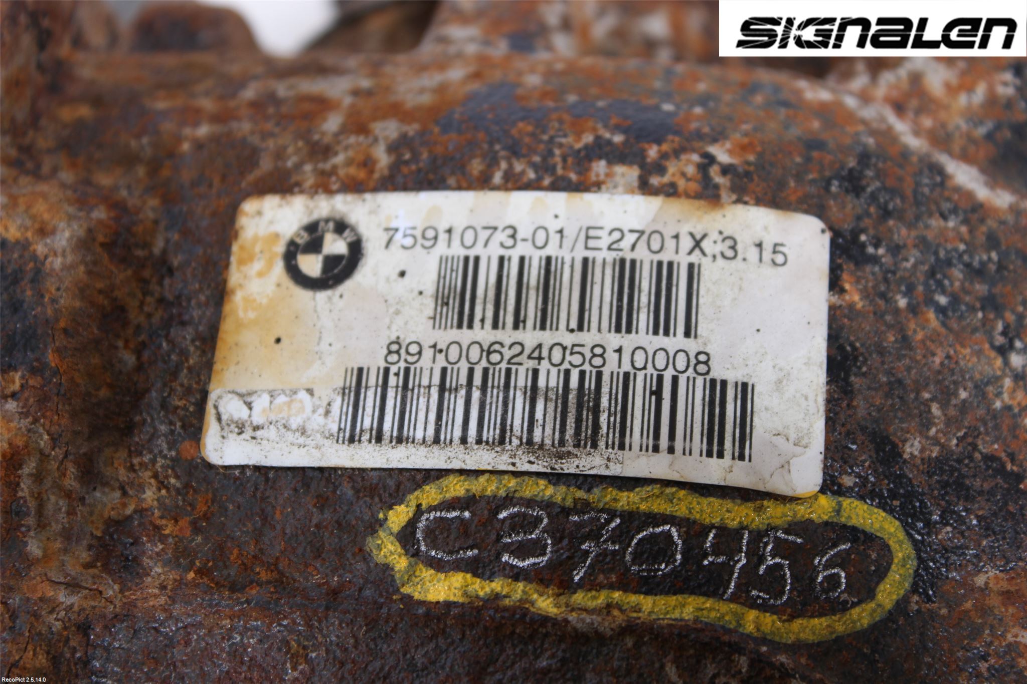 BMW 3 E90/91 SED/TOU 05-12 Bakaksel Kardang Bak -Diff