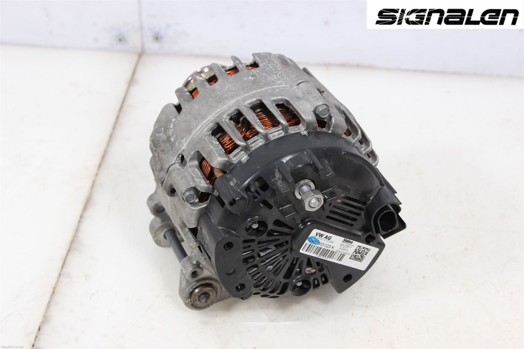 Volkswagen VW BEETLE 12- Dynamo