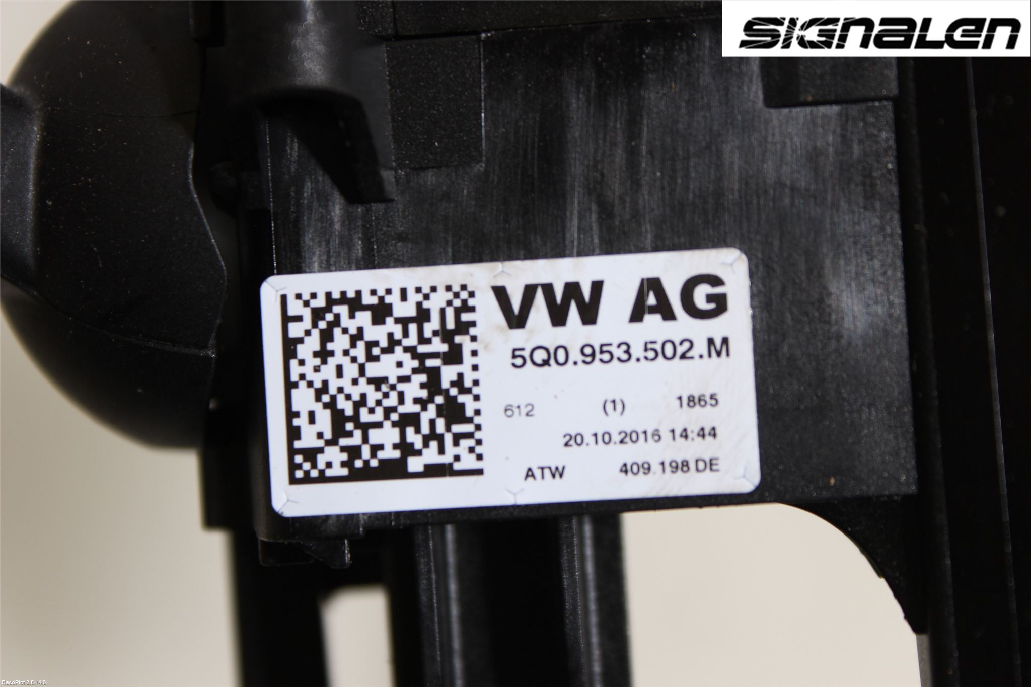 Volkswagen VW GOLF / E-GOLF VII 13-20 Bryter Ratt Kombi H Og V
