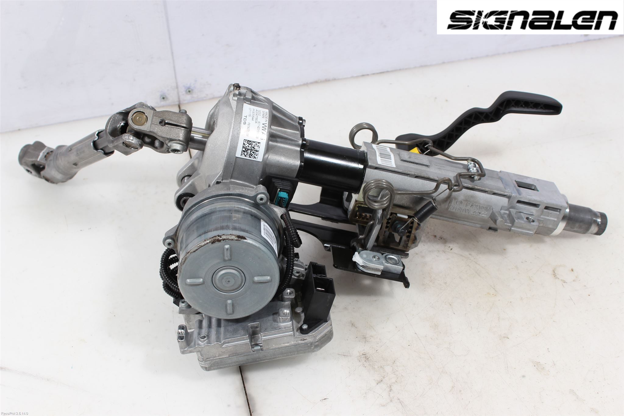 Volkswagen VW POLO 10-17 Rattakselaggregat Innebygd Servo