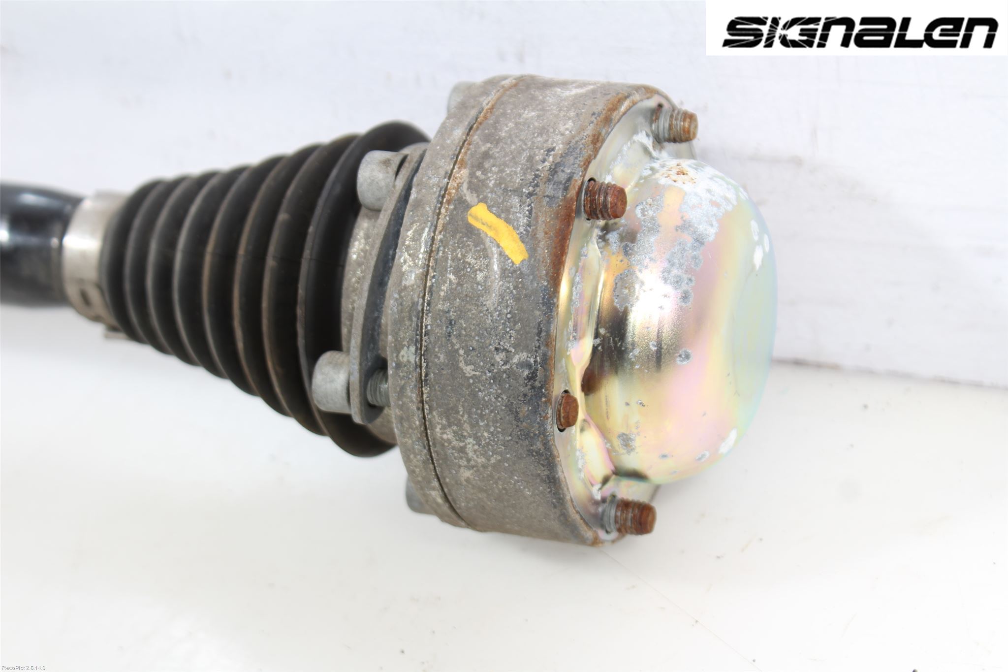 Audi A4/S4 B9 16-19 Drivaksel Bak Kompl Venstre