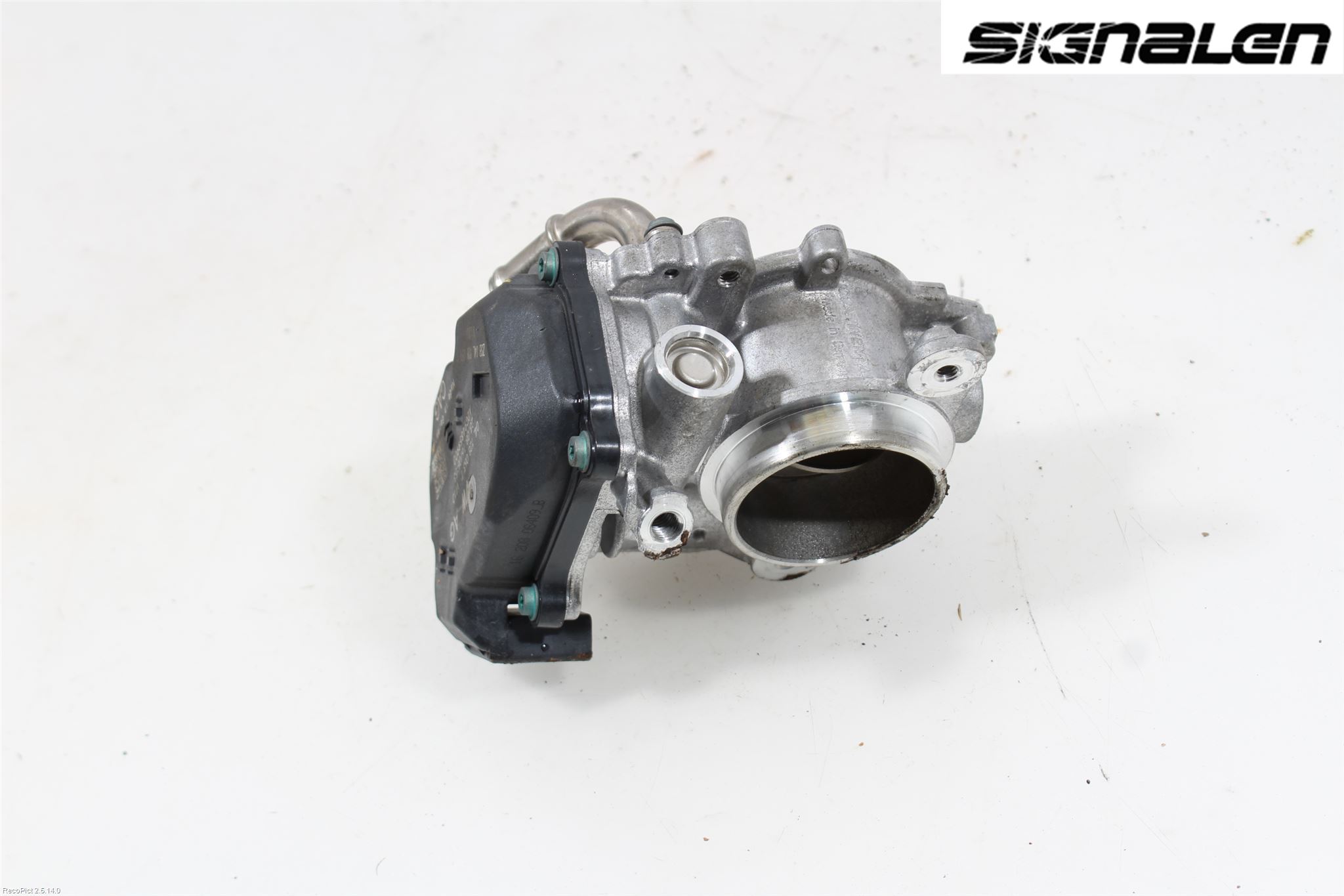 Audi A4/S4 B9 16-19 Inns Spjeldhus