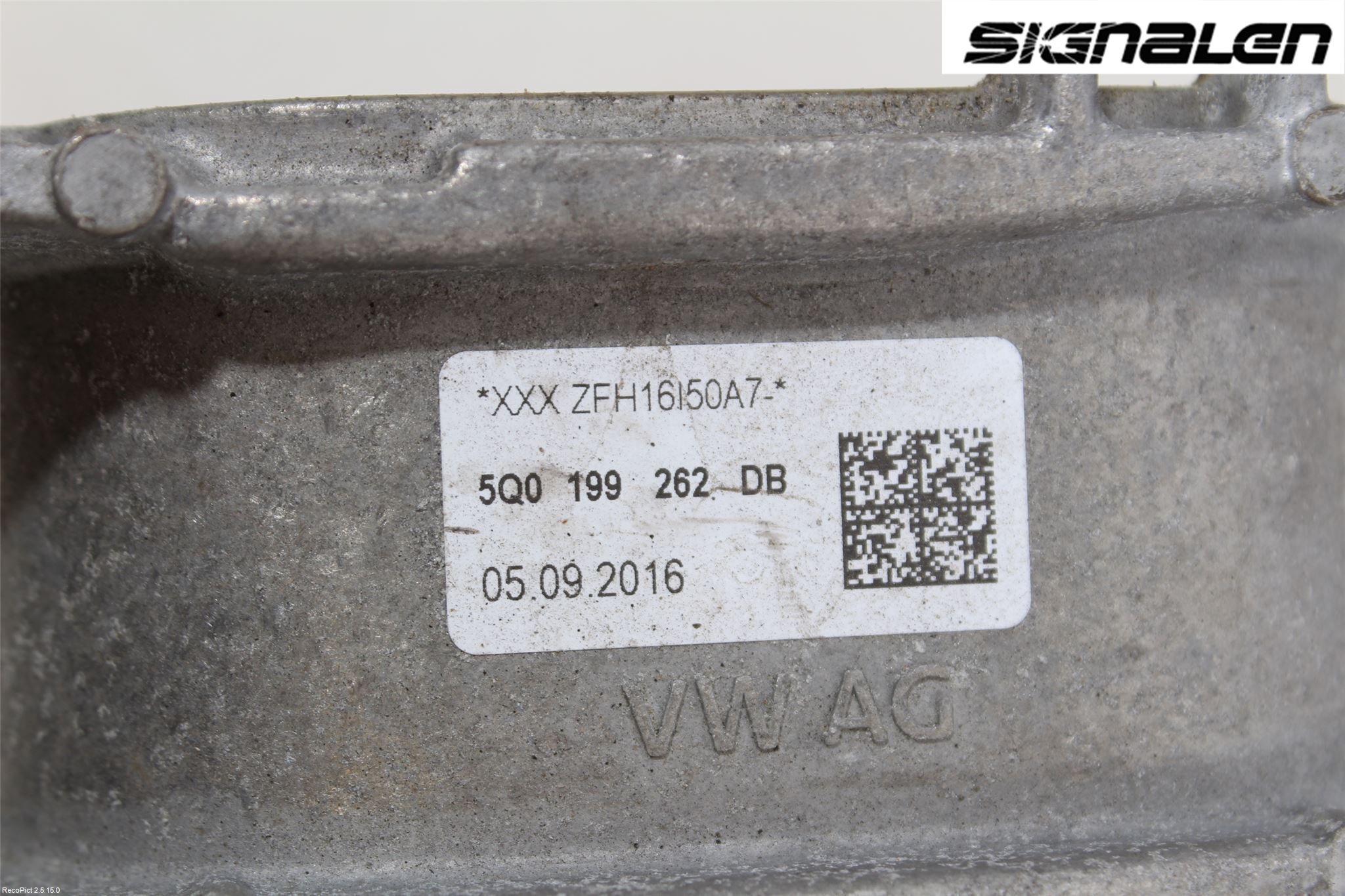 Volkswagen VW GOLF / E-GOLF VII 13-20 Motor Feste Gummi