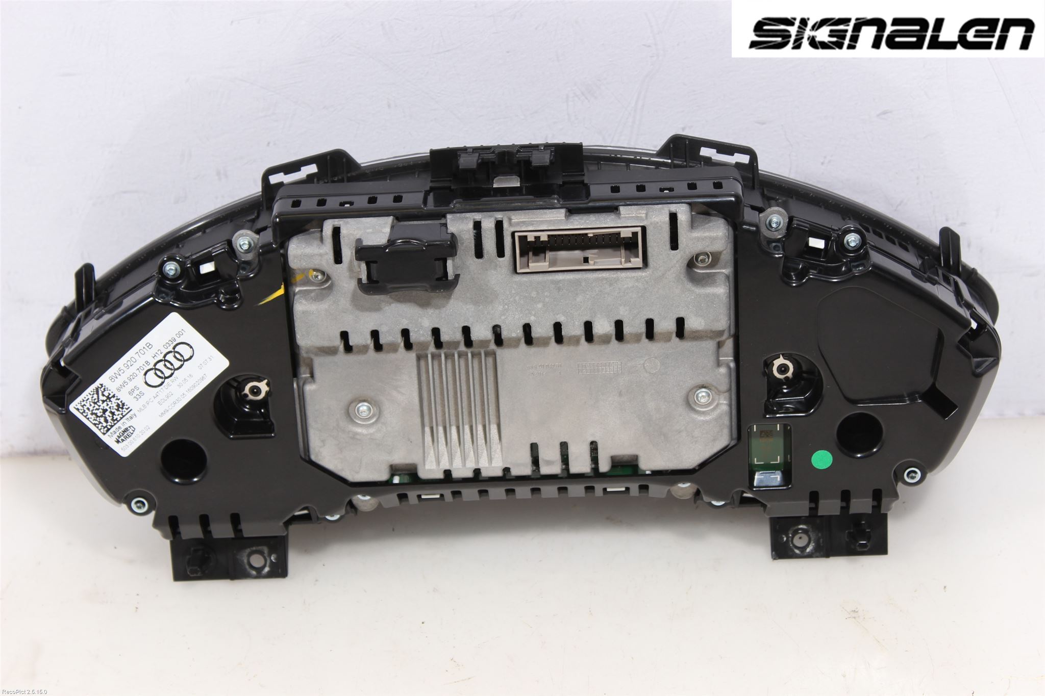 Audi A4/S4 B9 16-19 Instr Kombinert