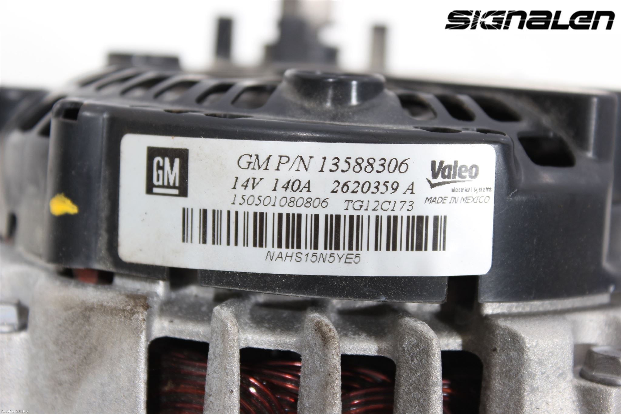 Opel INSIGNIA 09-16 Dynamo