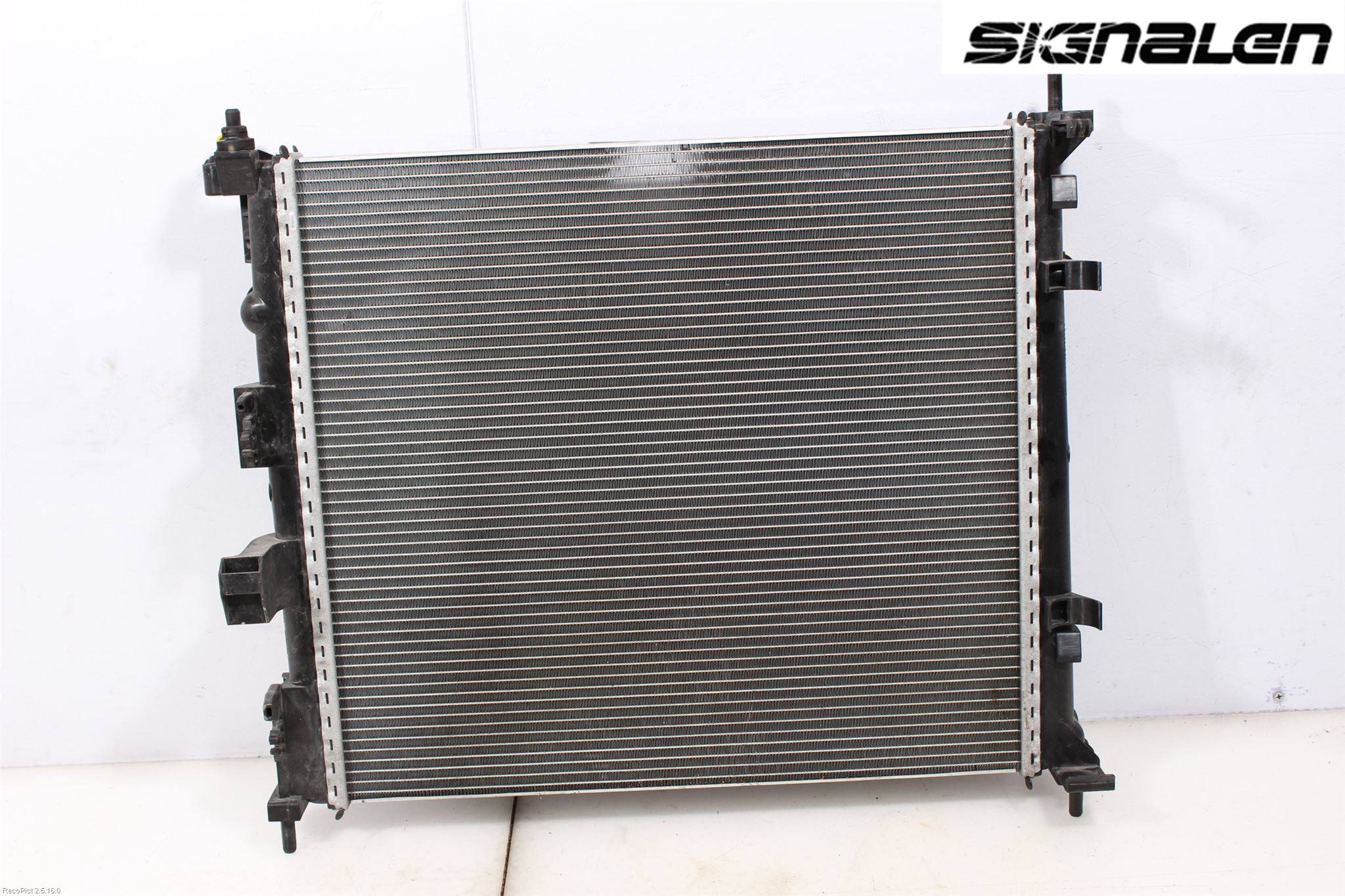 Nissan NV200/NV200 COMBI Radiator Manuell