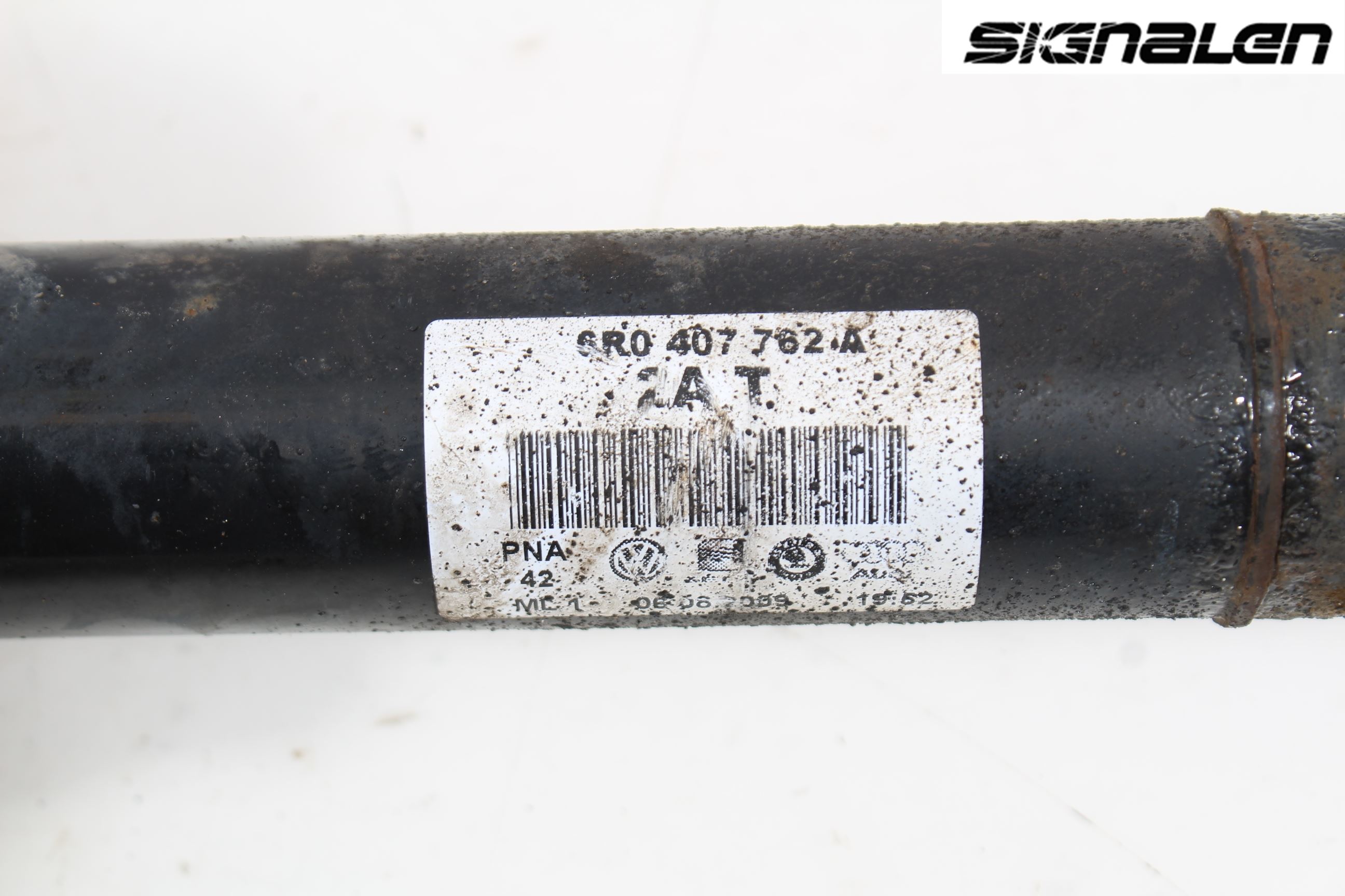 Volkswagen VW POLO 10-17 Drivaksel Foran Kompl Høyre