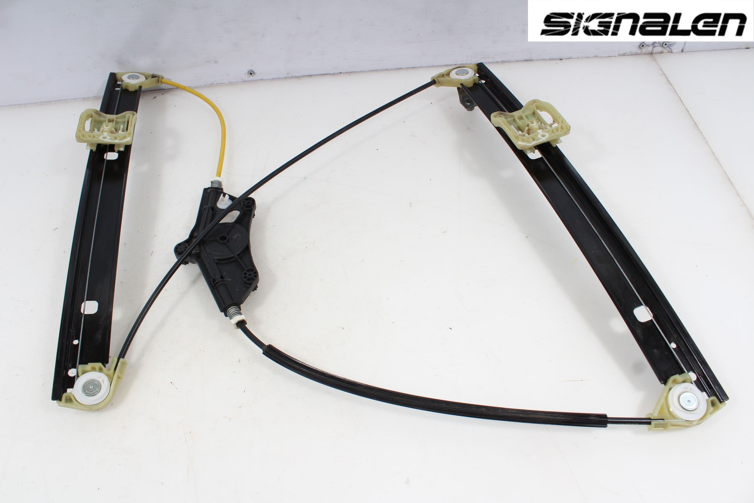 Audi A4/S4 B9 16-19 Vindusheis