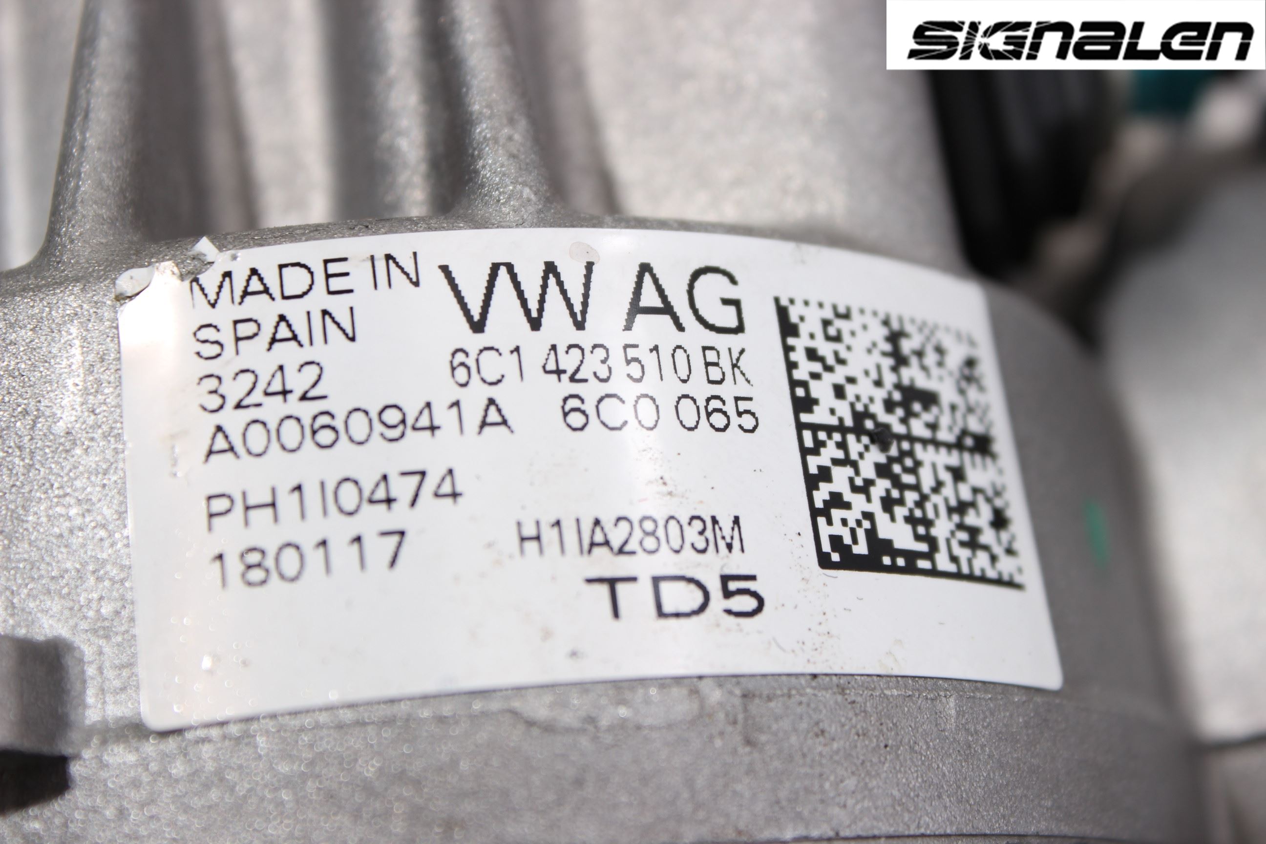 Volkswagen VW POLO 10-17 Rattaksel