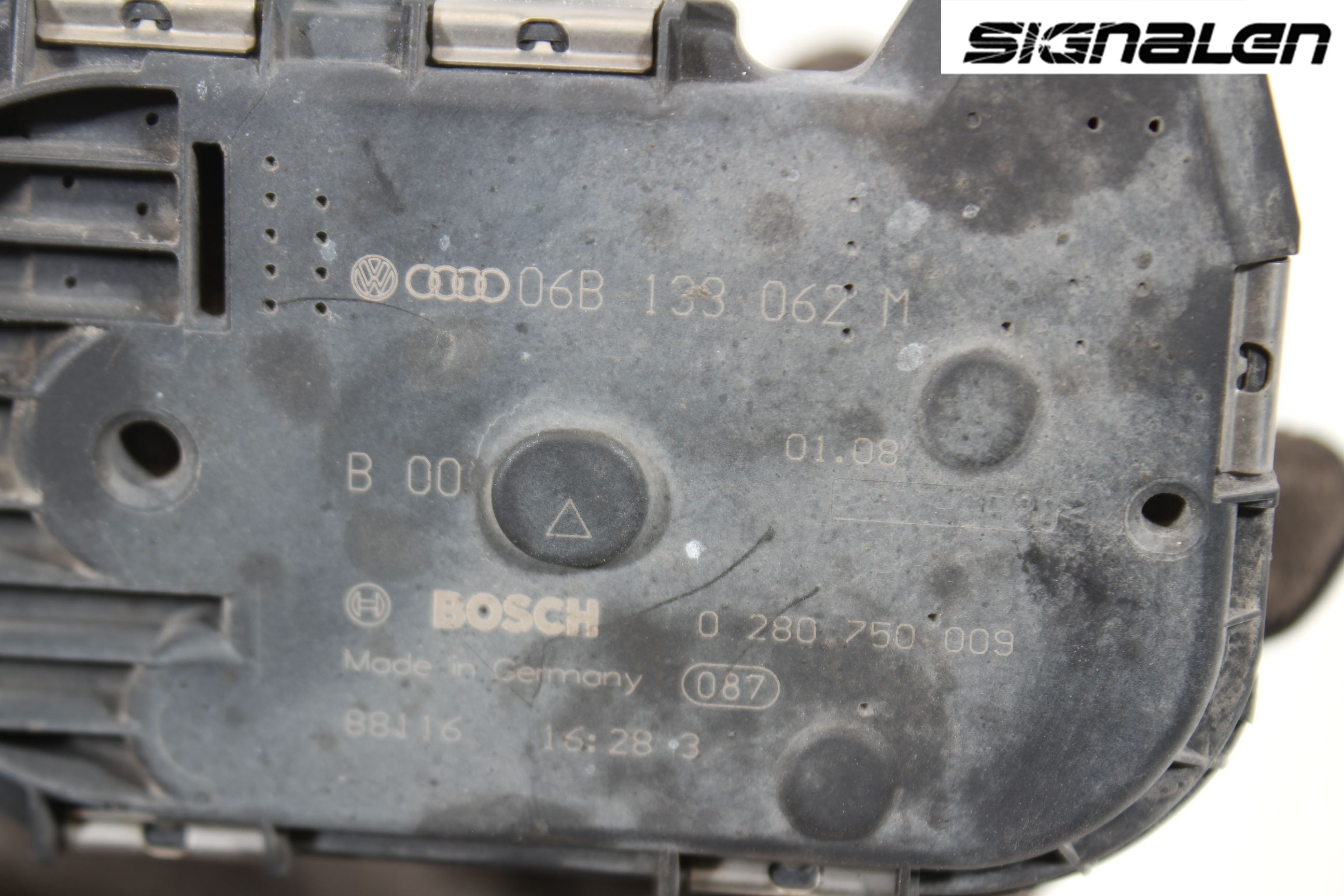 Audi A4/S4 05-07 Inns Spjeldhus