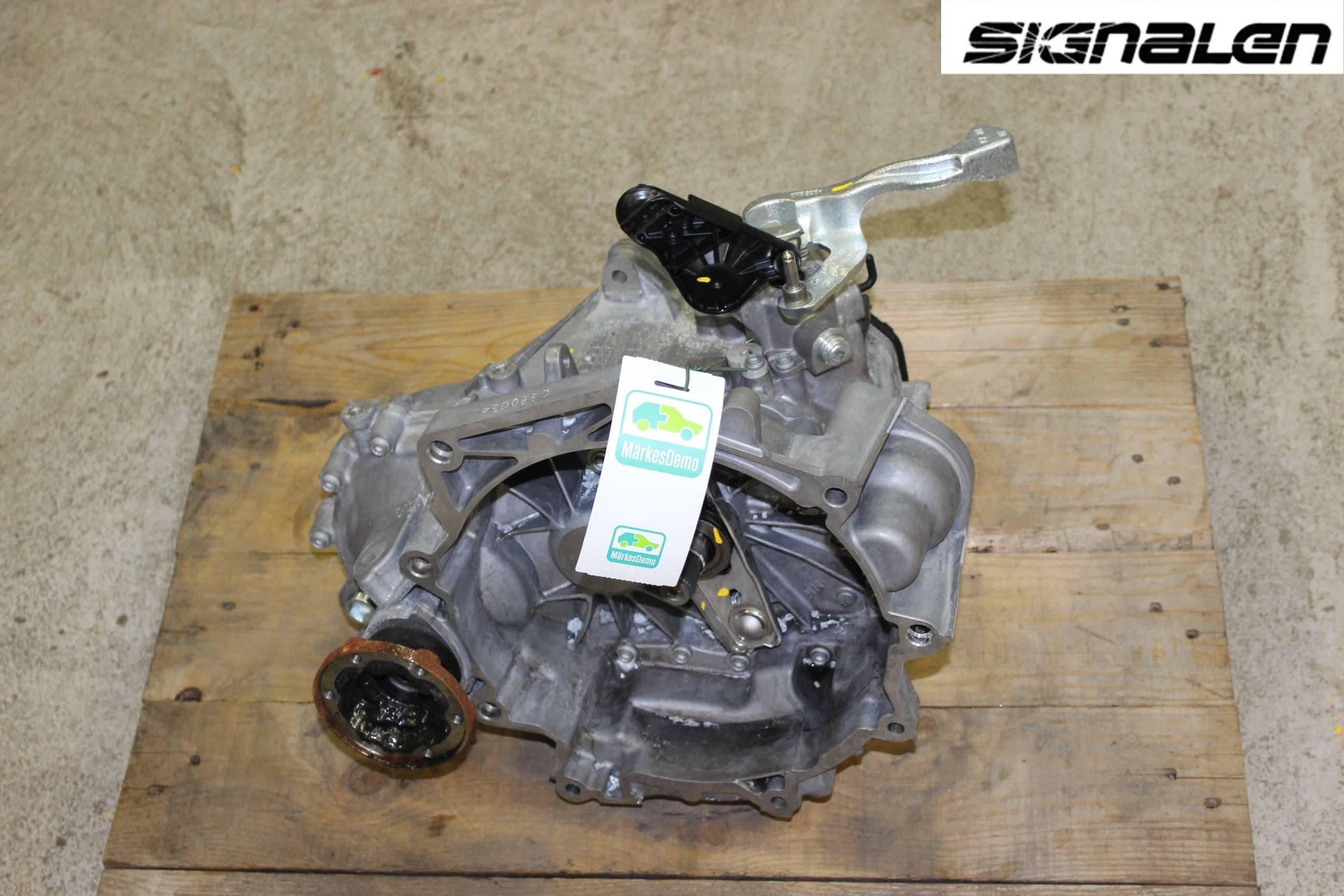 Volkswagen VW POLO 10-17 Gearkasse 5 Trinn