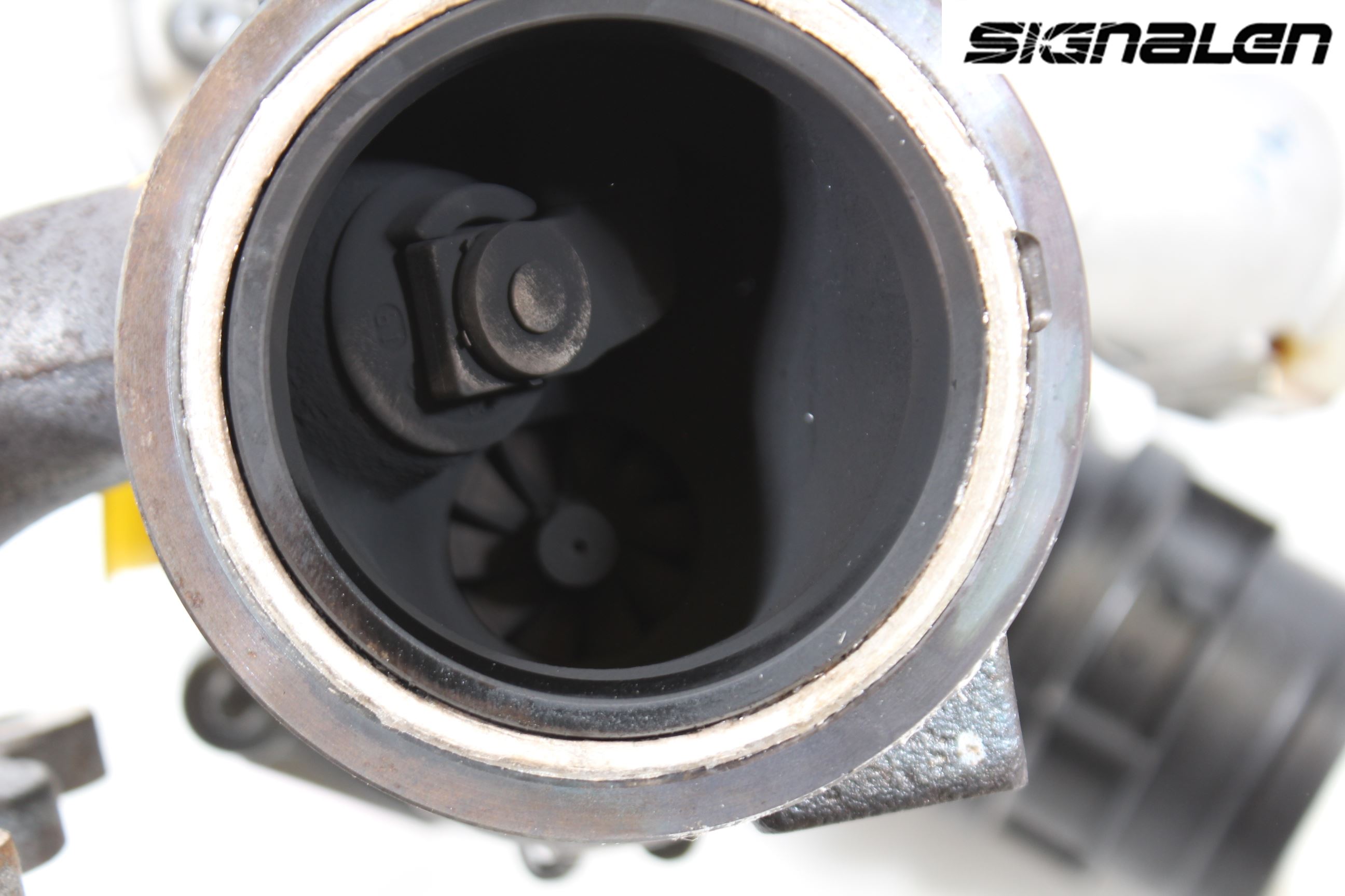 Volkswagen VW POLO 10-17 Turboaggregat